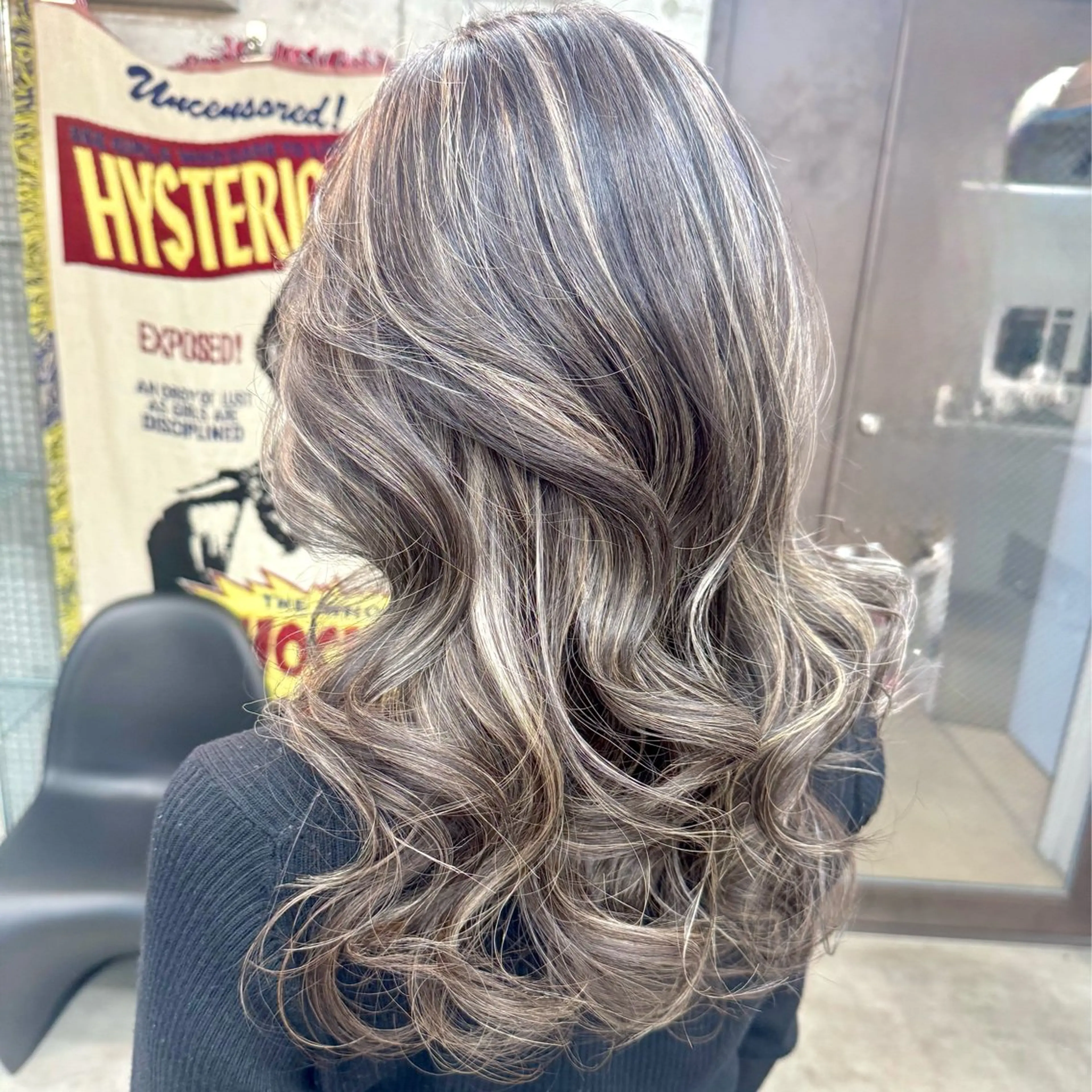ミディアム カラー パーマ ヘアアレンジ メンズ キッズ メンズブリーチ メンズハイライト ブリーチ ハイライトカラー ハイライト カット ヘアカラー トリートメント ハイトーン/ピンク 💗モモ໒꒱のヘアスタイル