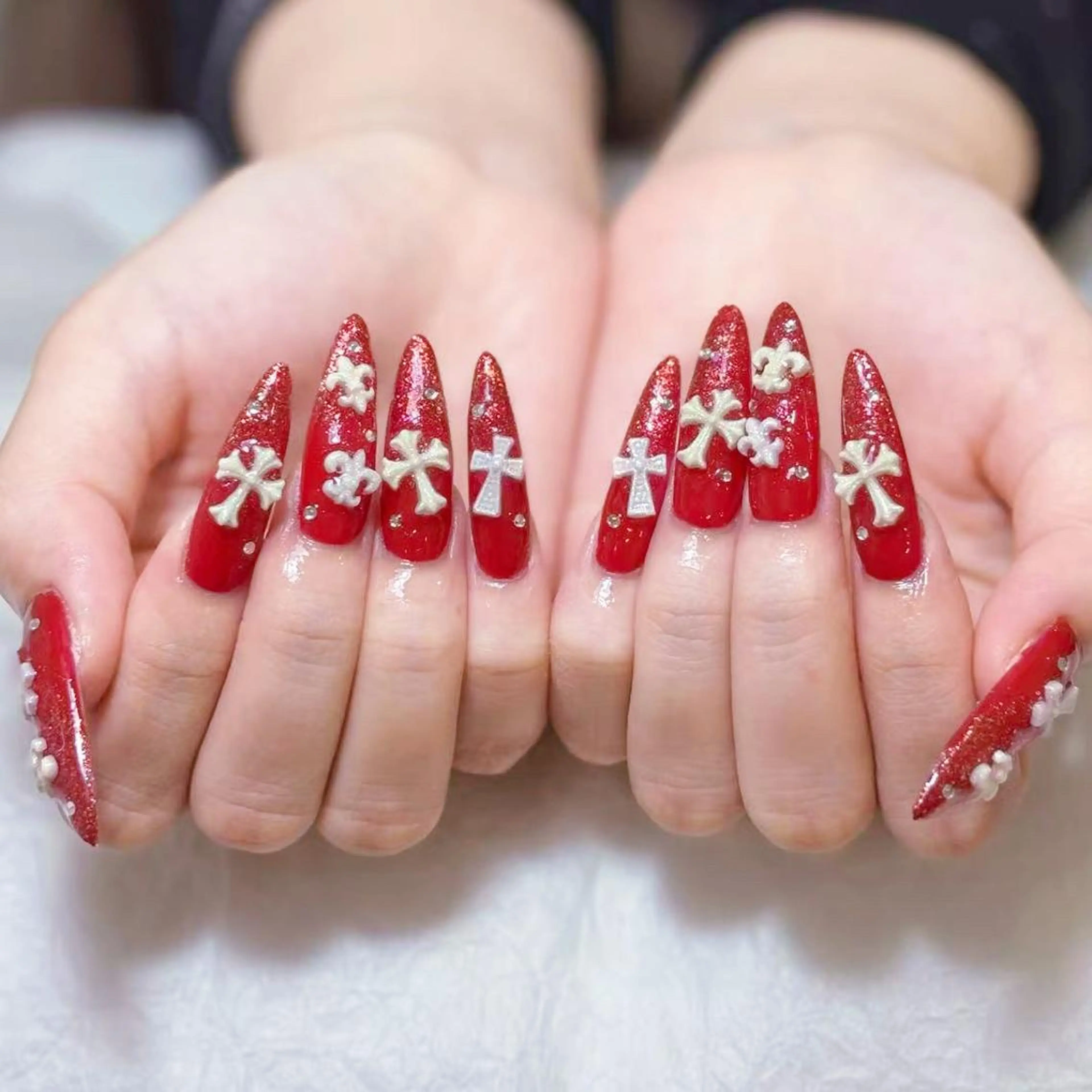 ネイル アートネイル オーロラネイル ガーリー キラキラネイル 韓国ネイル Nail Monsterのネイルデザイン