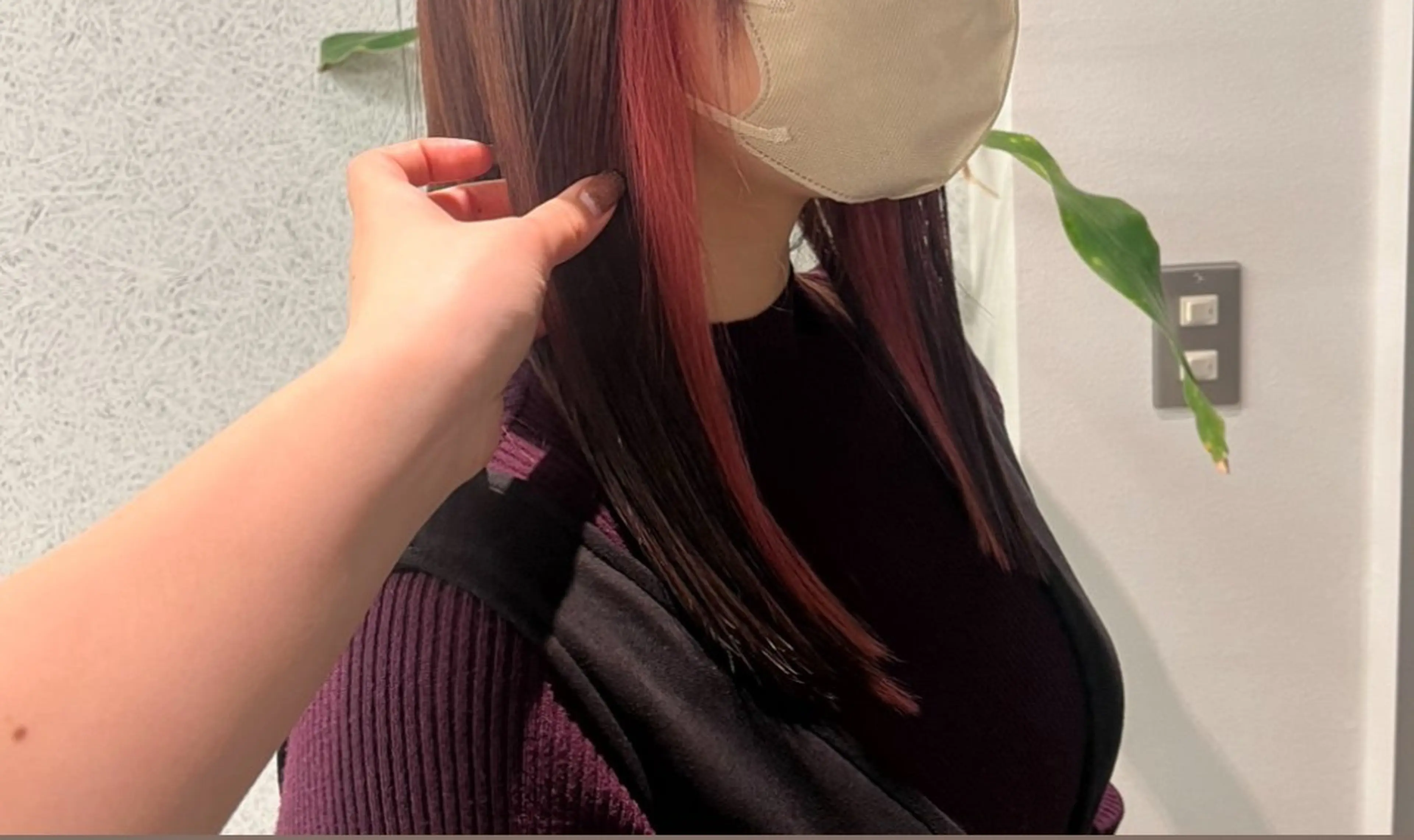 チラ見えがかわいい♡イヤリングカラー＋ケアフルカラー+メンテナンスカット　土日祝＋550円【立川】の写真