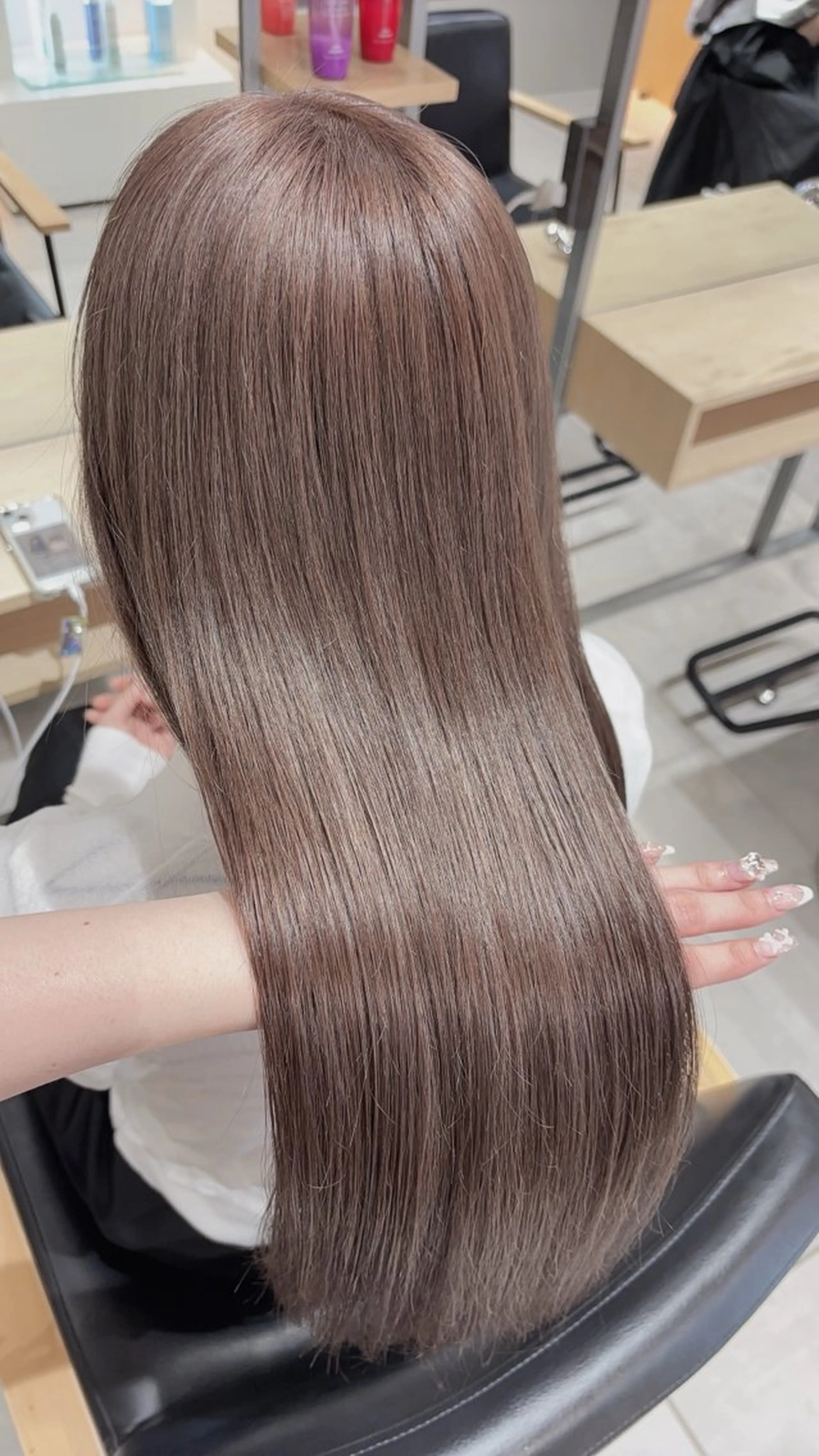 ロング ヘアカラー ヘアセット 🎀ほの🎀 ミルクティー♡表参道のヘアスタイル