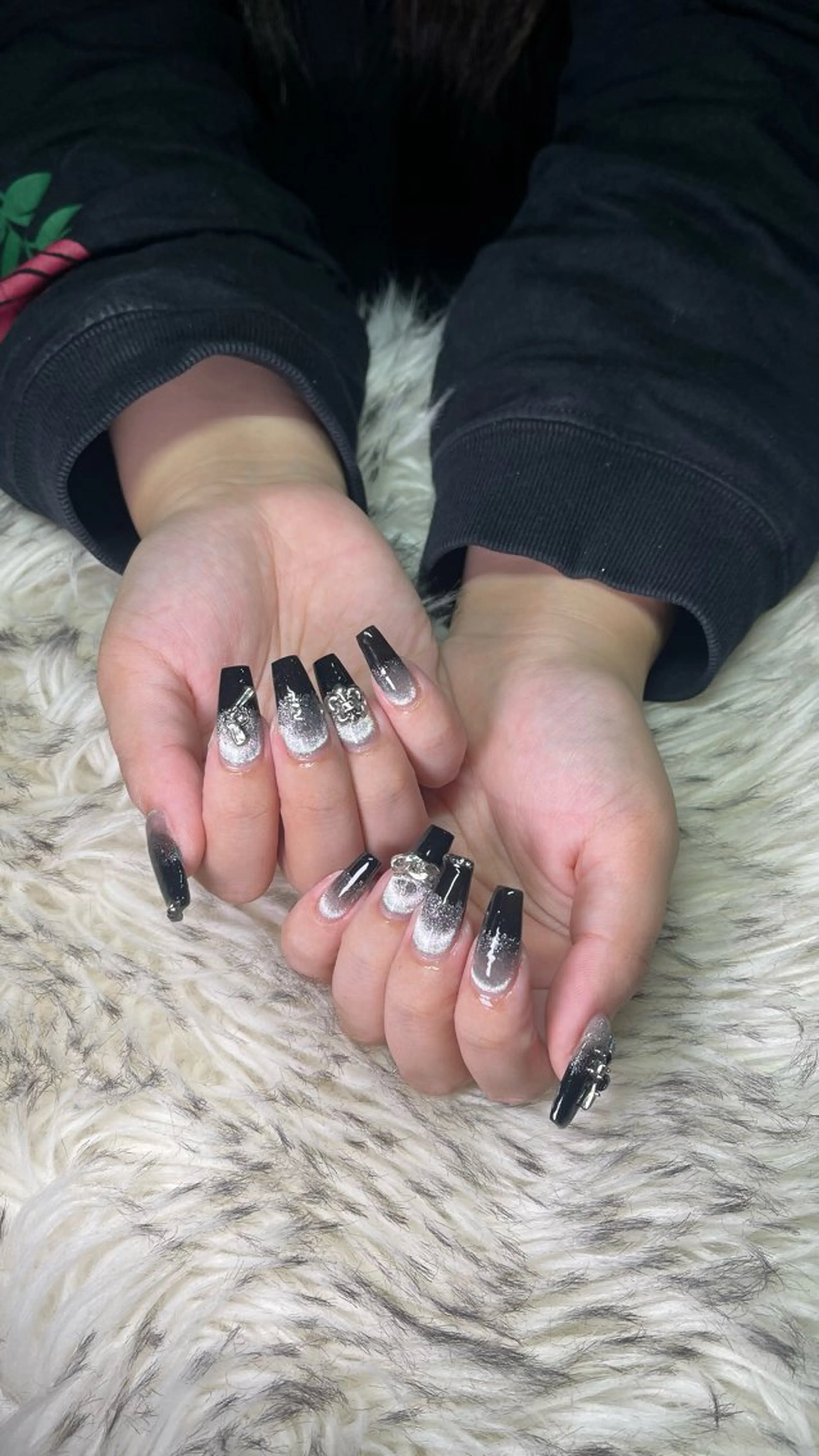 ネイル NAIL FOCUS Lisaのネイルデザイン