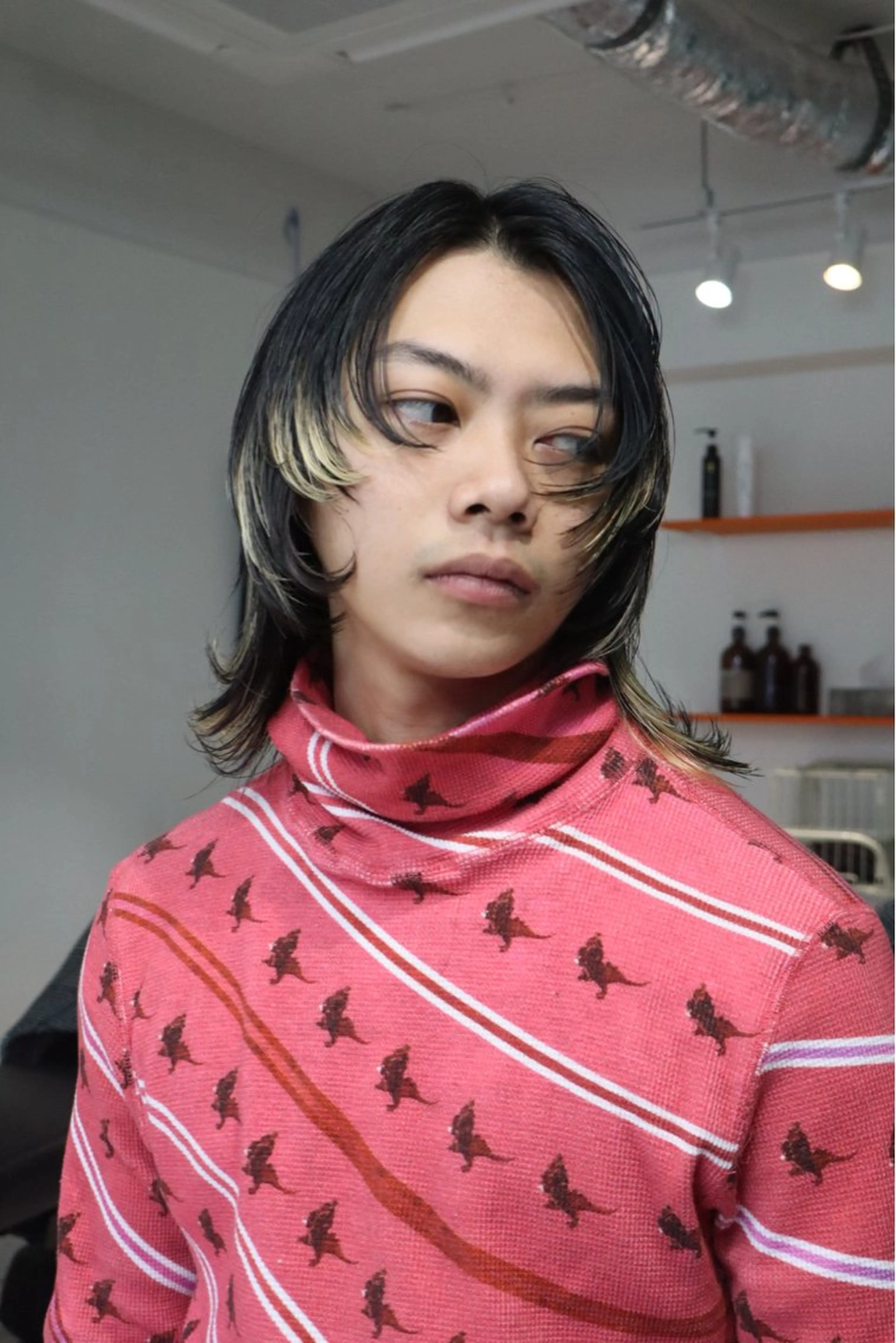 ミディアム カラー メンズ レイヤーカット /ハイトーンchaoのヘアスタイル