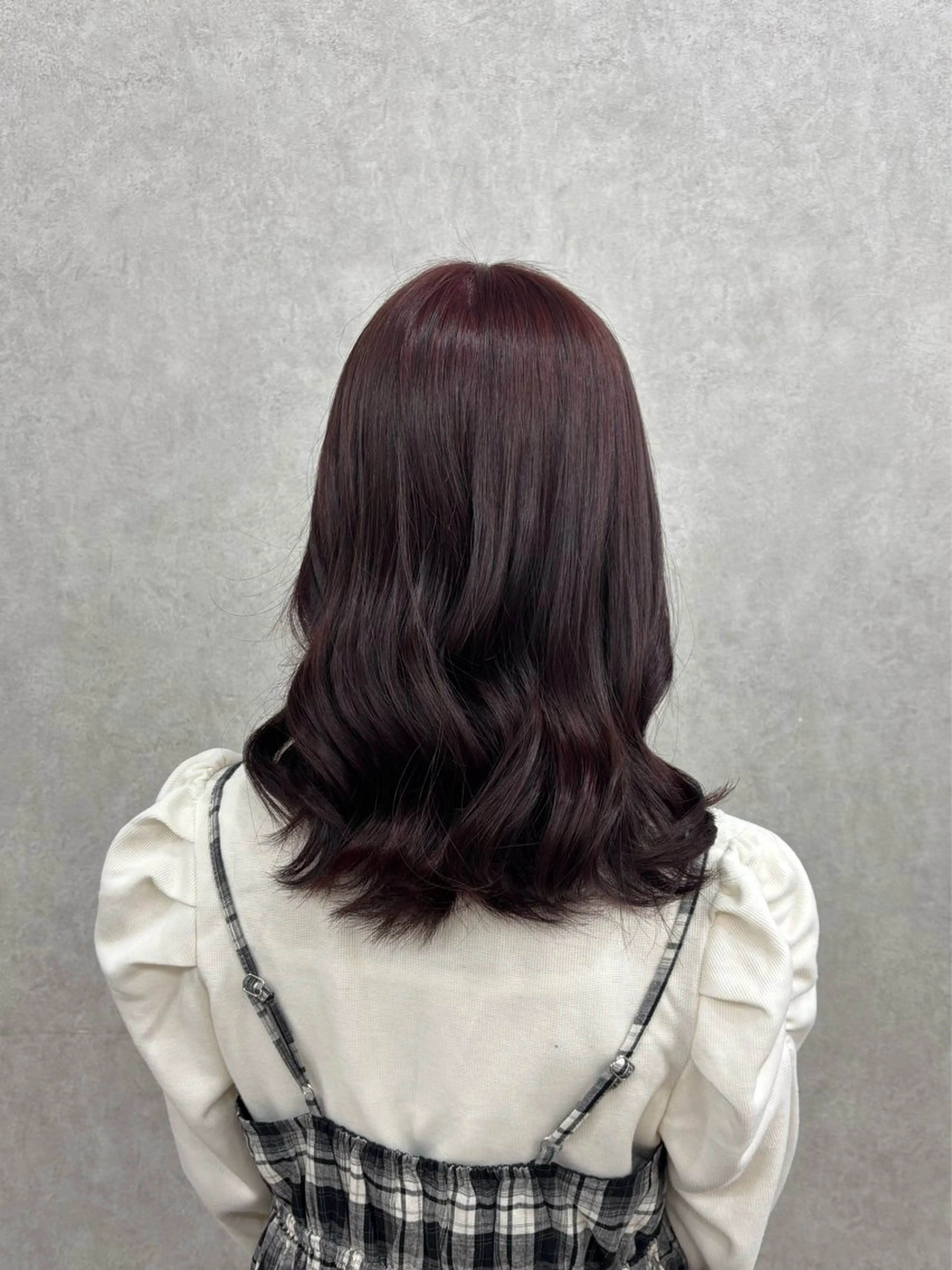 セミロング カラー ブリーチ ブラウンカラー ダブルカラー ブリーチなしカラー ピンクカラー 倉澤 愛理のヘアスタイル