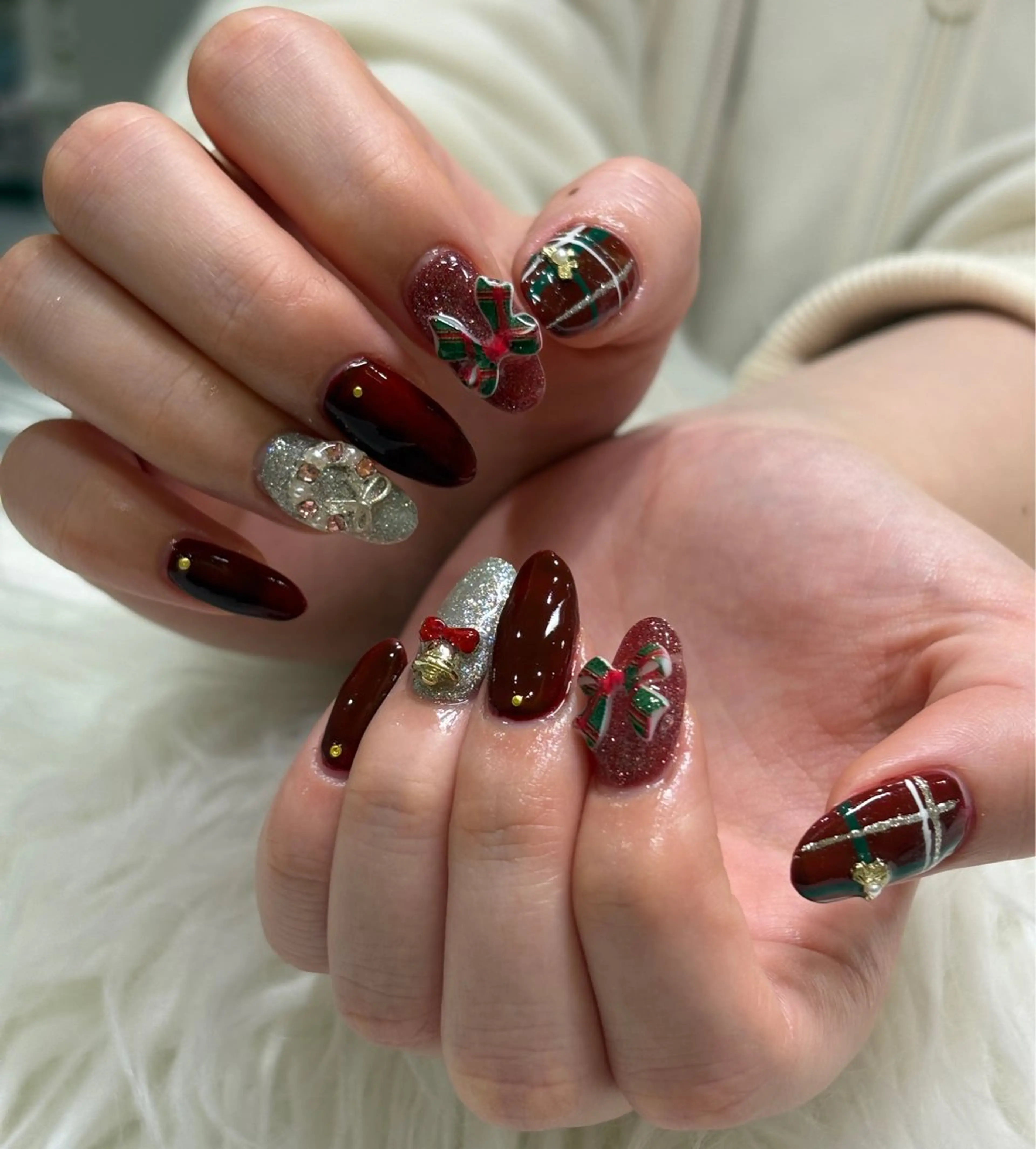 ネイル GO TODAY シェアサロン 渋谷Orla店所属・シオリ ⪩⪨のネイルデザイン