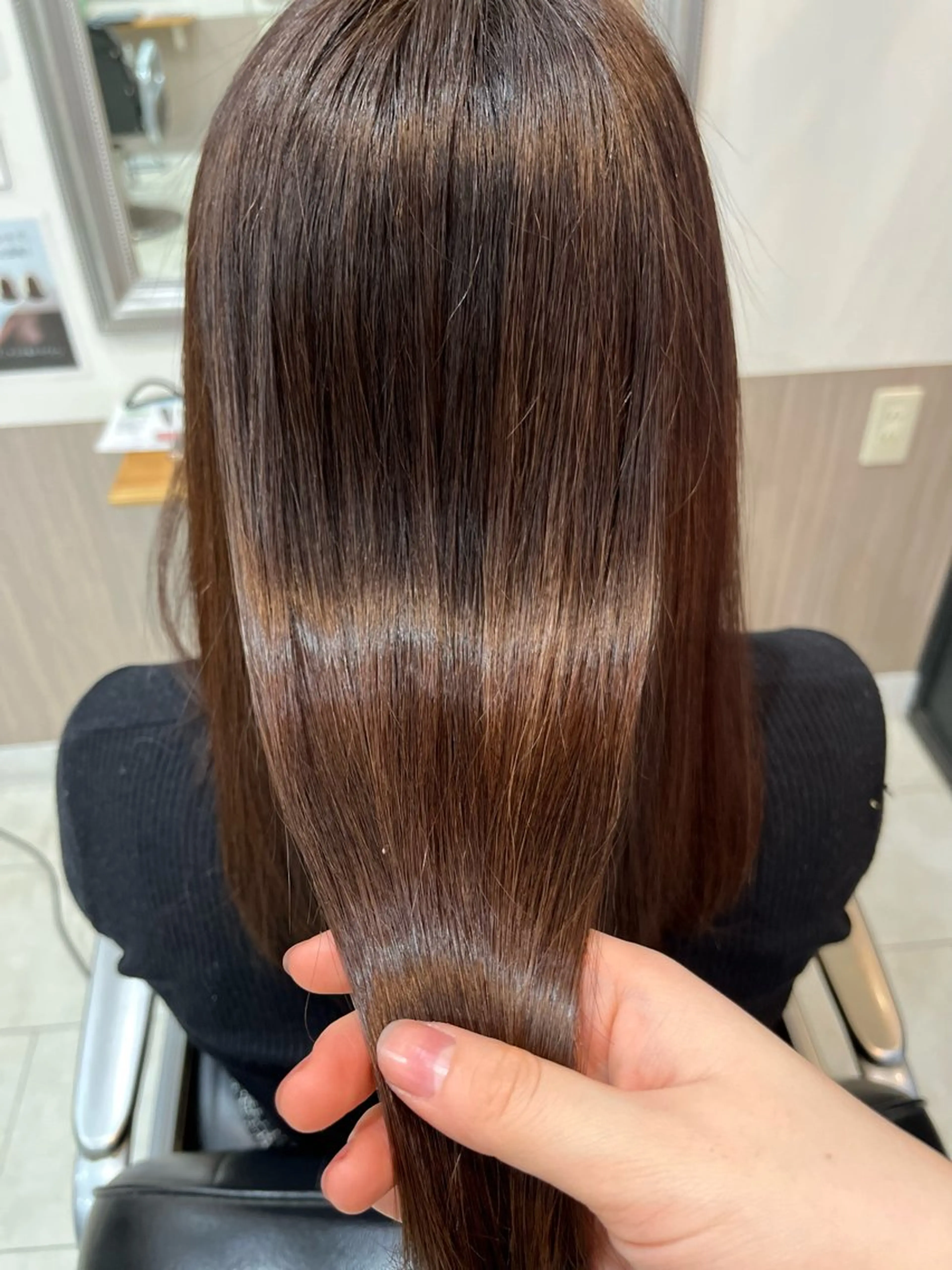 カラー ヘアカラー トリートメント 艶髪🥣透明感カラー 🫧前田奈津実のヘアスタイル