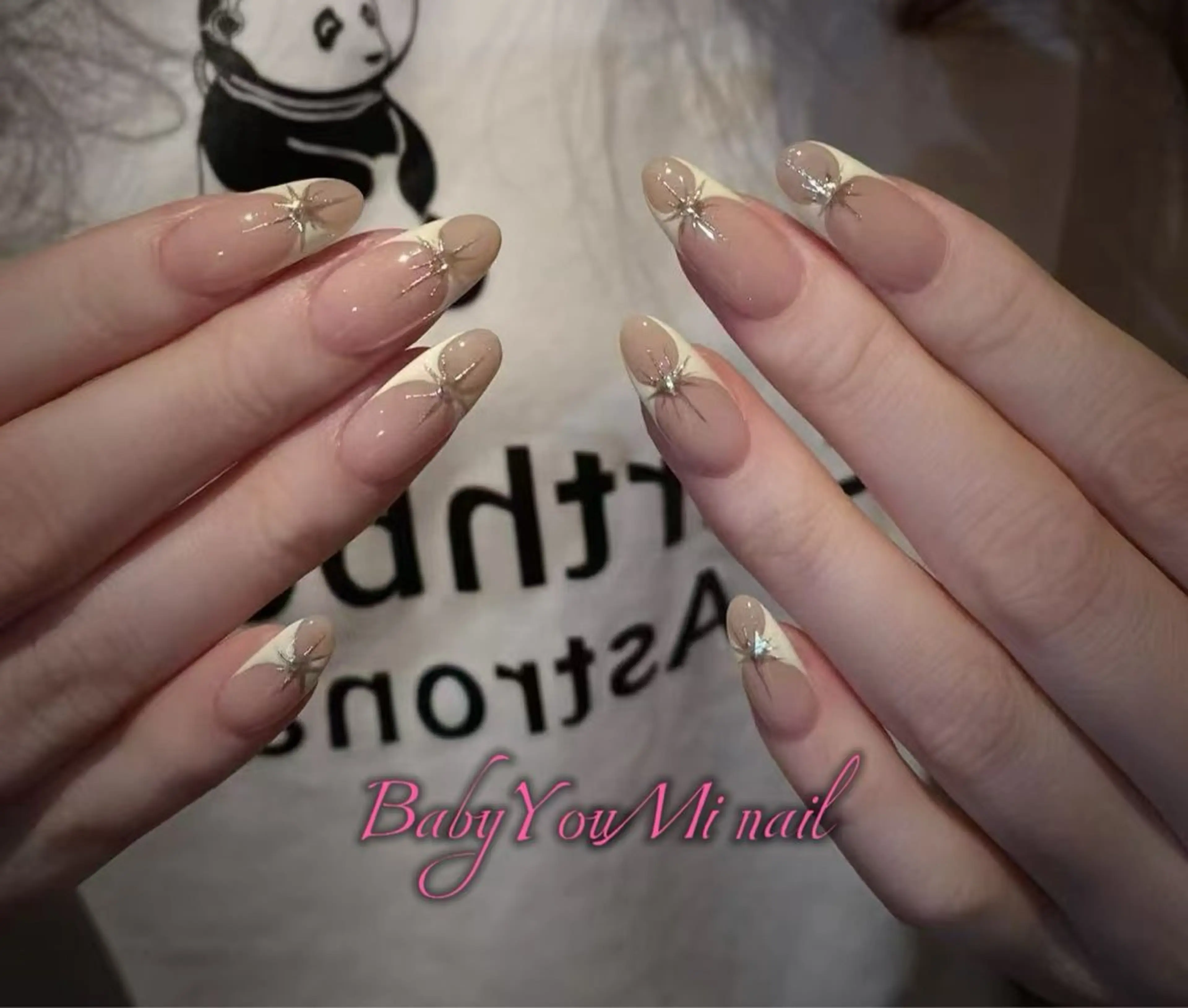 ネイル オーロラネイル フラワーネイル フットネイル フレンチネイル ジェルネイル ハンドネイル BabyYouMi nailのネイルデザイン