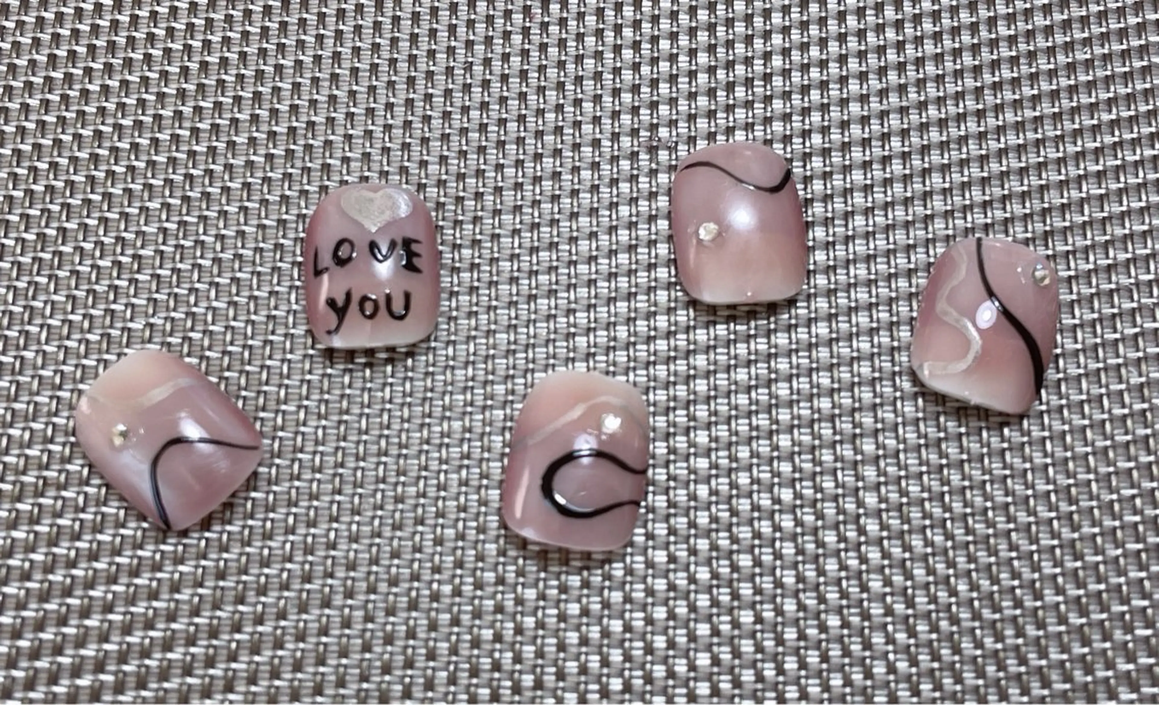 ネイル ハート リボン バレンタイン 長さだし/持込/ ワンホンネイル/Umのネイルデザイン