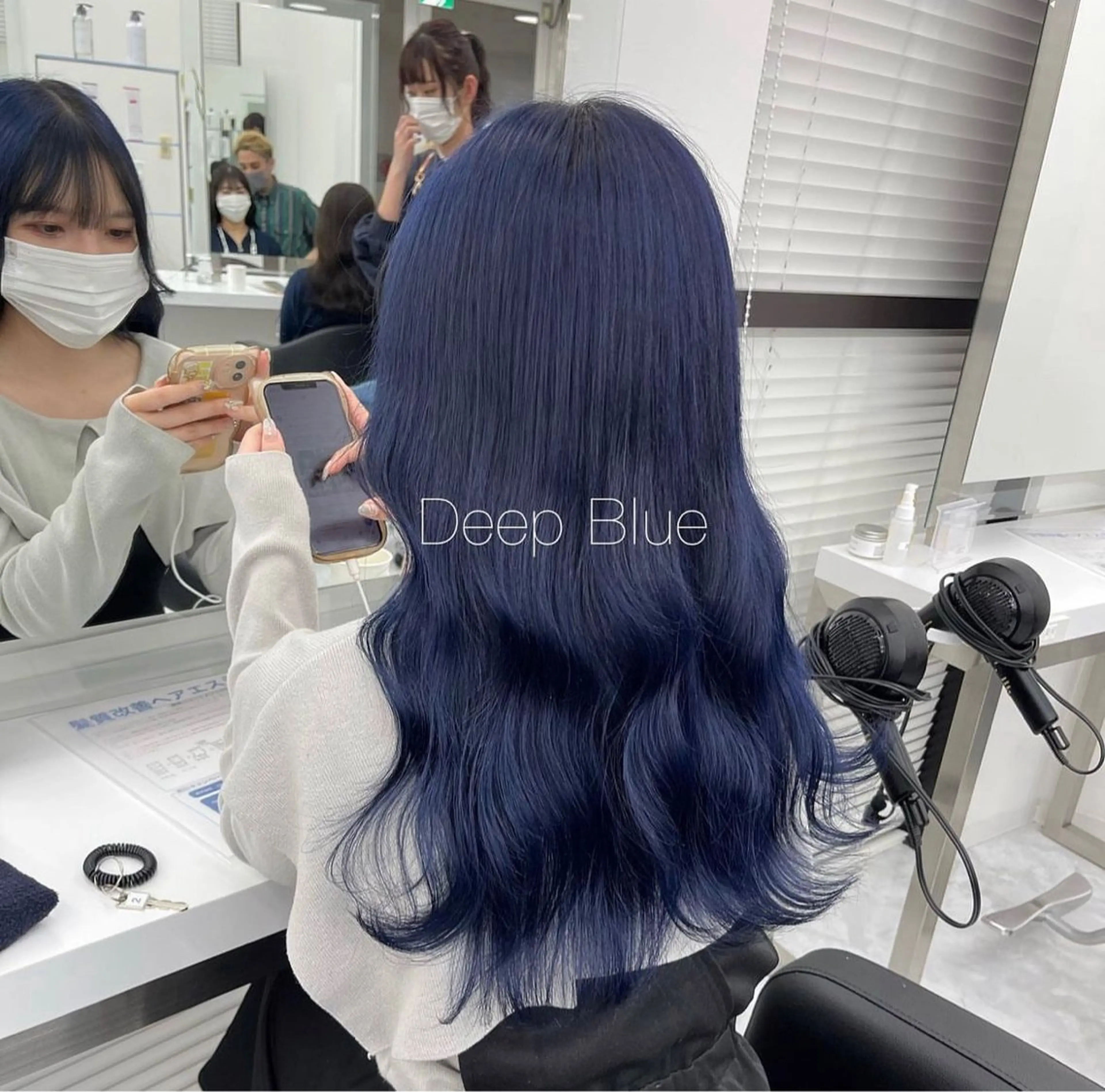 ロング カラー ヘアアレンジ 艶髪ハイトーン🫧 Kurehaのヘアスタイル