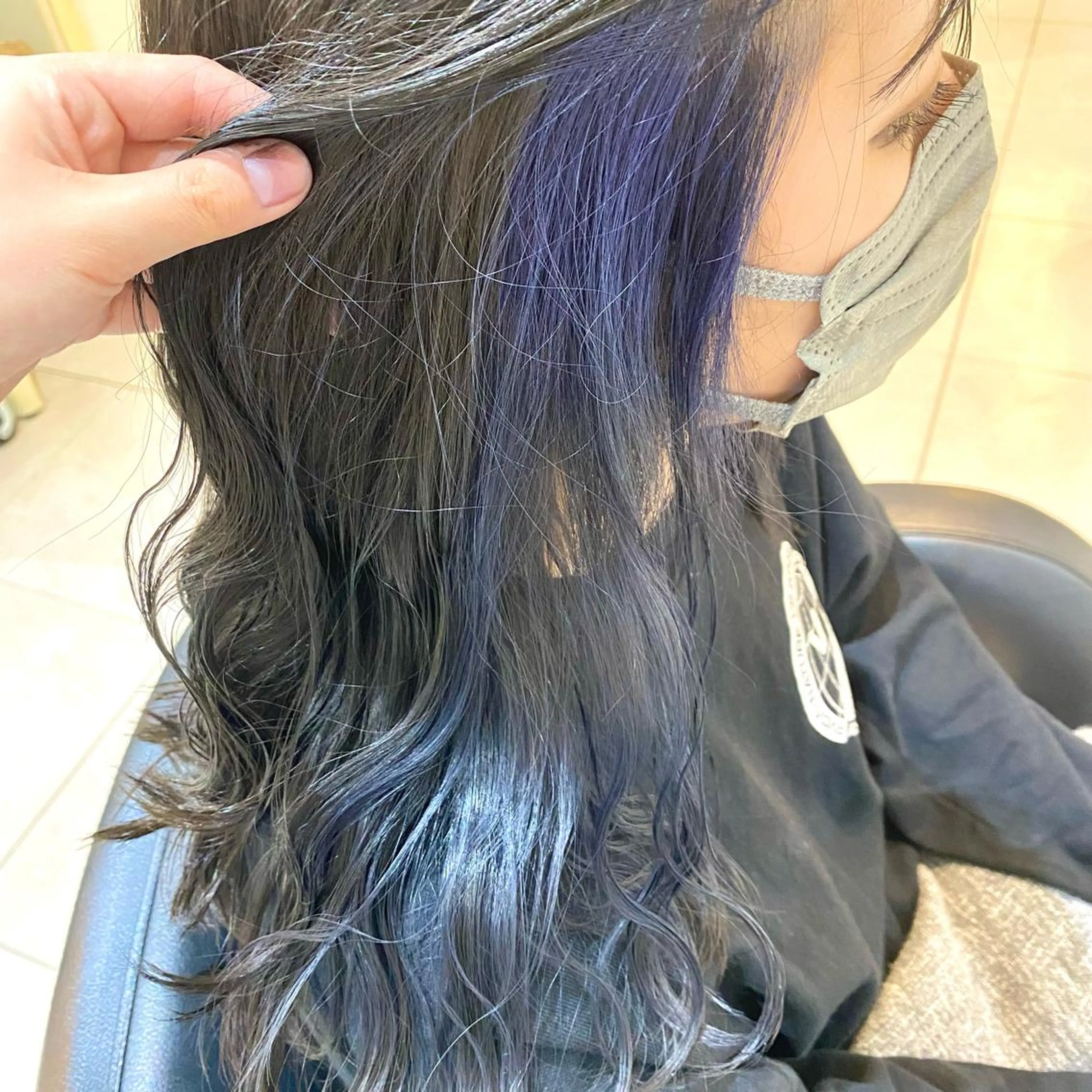 ロング カラー 黒髪 ブルーカラー ブルーブラック ネイビーカラー くさかみさき🌼暖色 /韓国風/オタク🌼のヘアスタイル