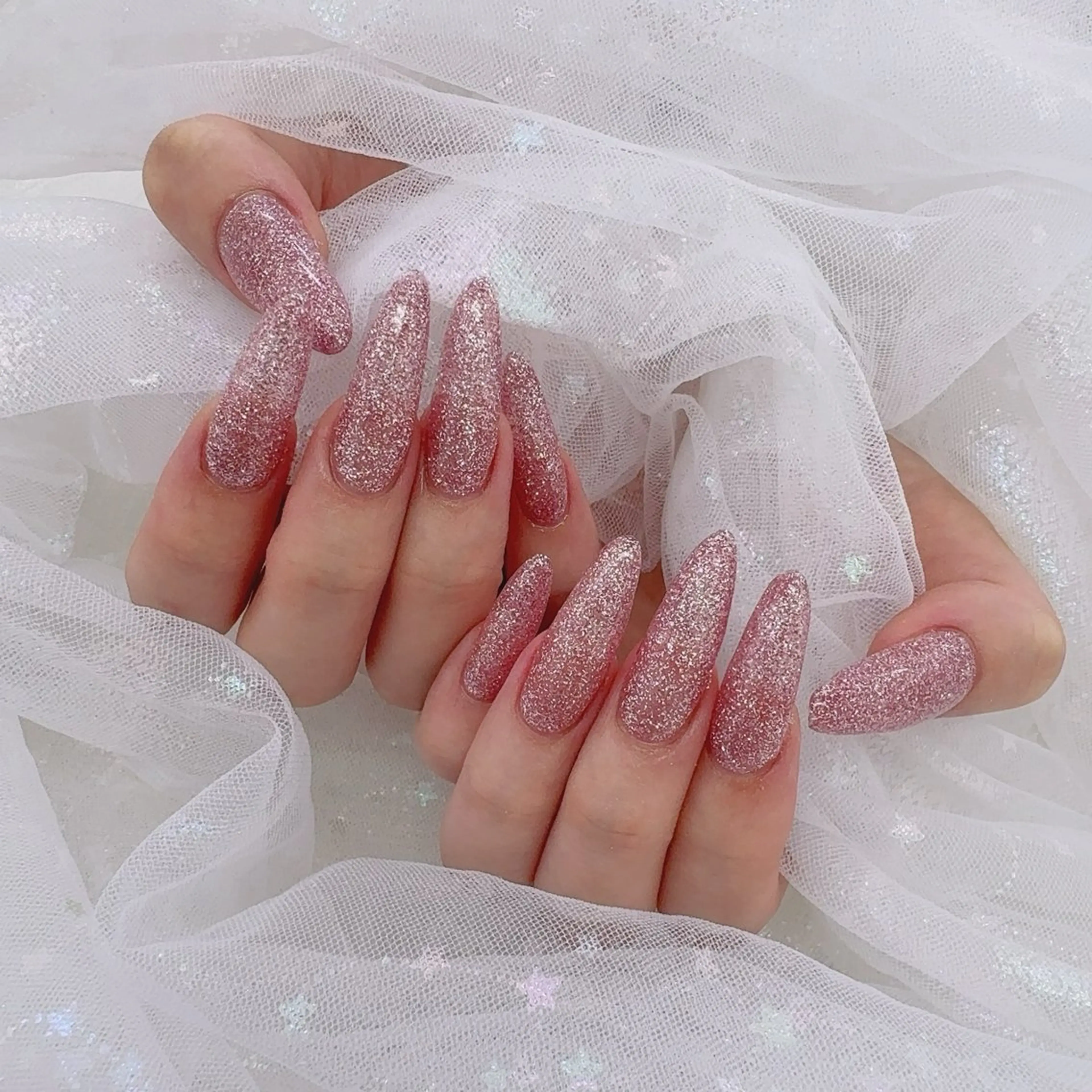 オフあり ハンドスカルプワンカラー🎀🍓(パーツ付け放題)の写真