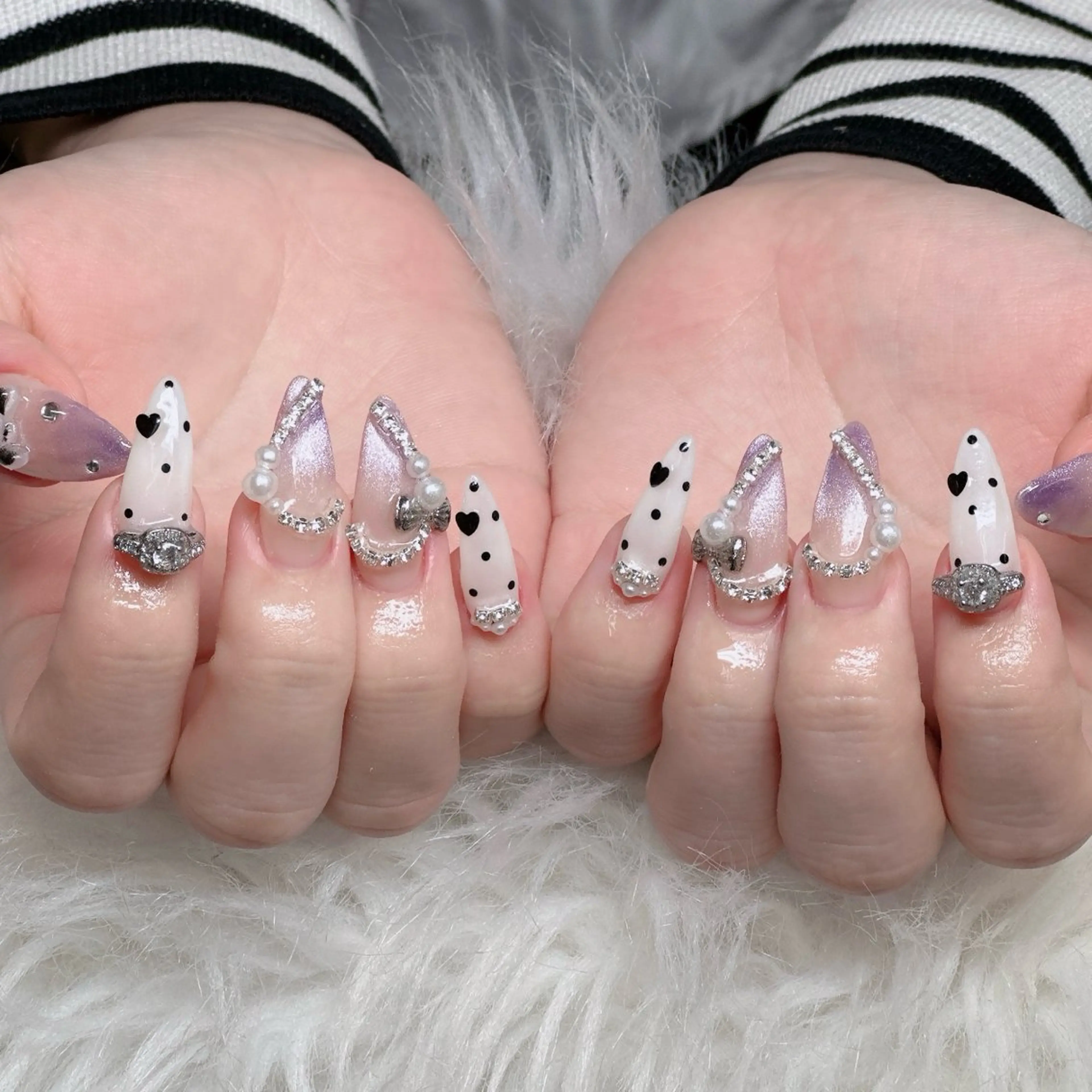 ネイル ロングネイル マグネットネイル リボン 夏ネイル スーパーロングネイル ハンドネイル Hani nailsalonのネイルデザイン