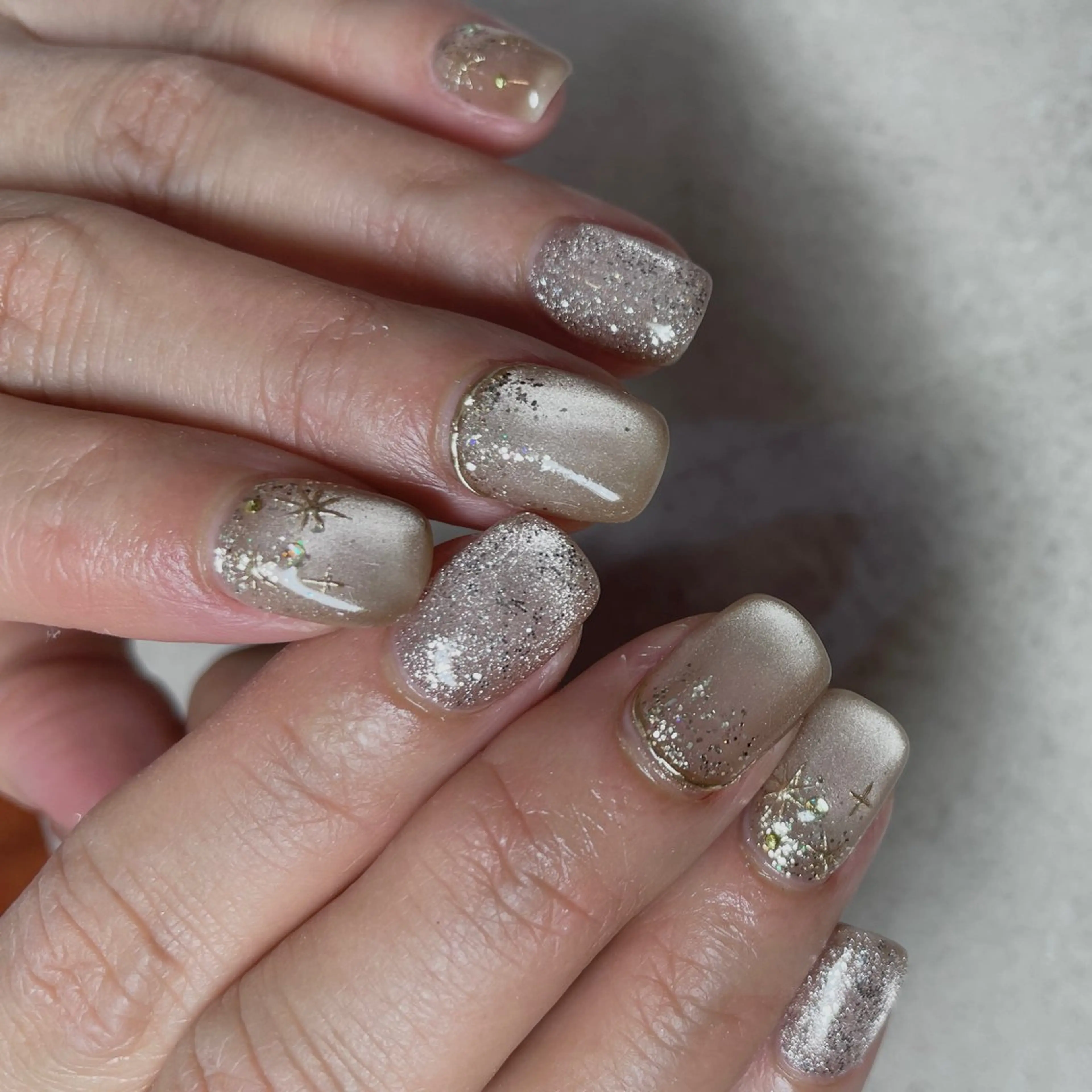 ネイル キラキラネイル ラメ(グリッター) マグネットネイル オフィスネイル ピンク ハンドネイル acs.n所属・ネイル，耳つぼ 風間すみれのその他イメージ