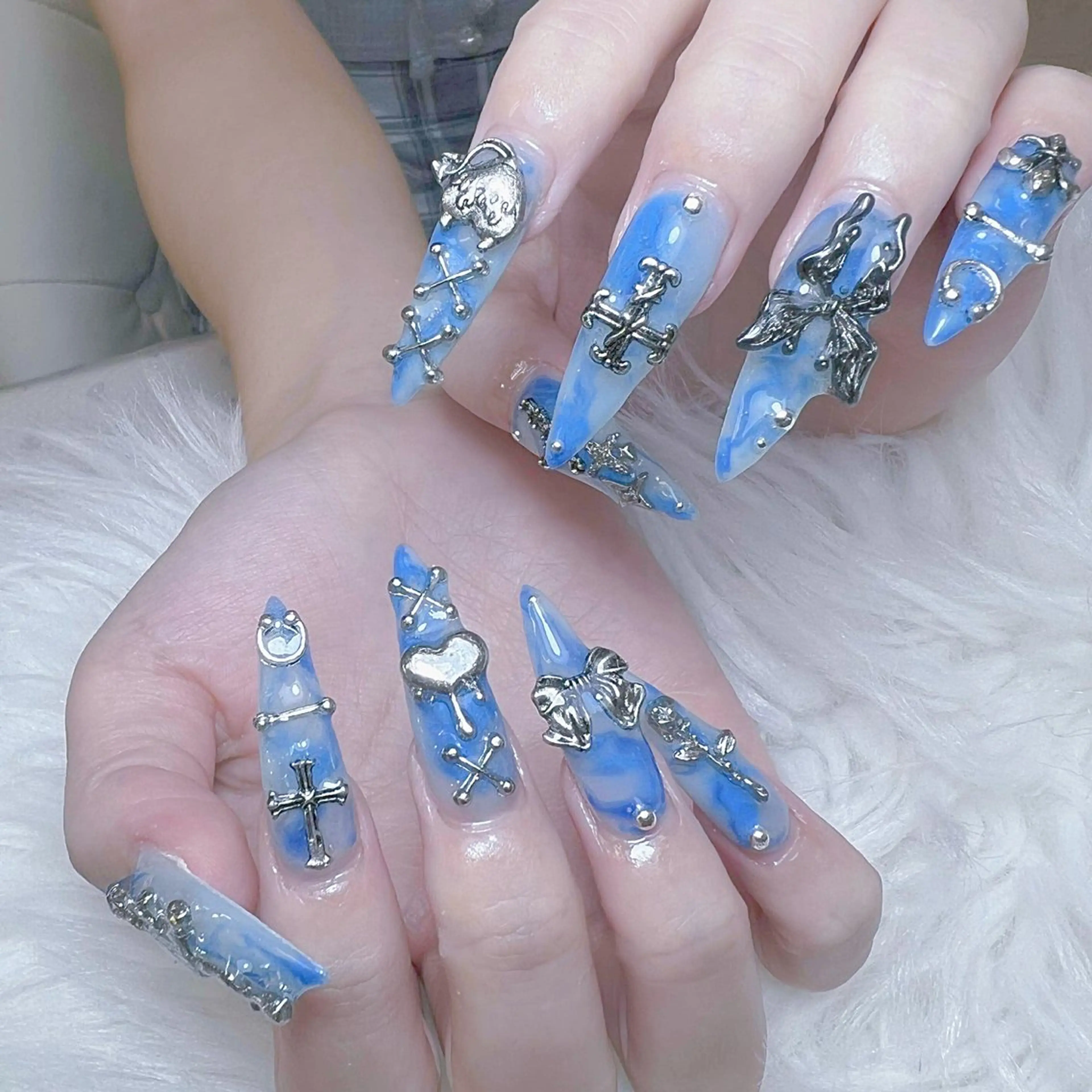 ネイル チークネイル 長さ出し フットネイル マグネットネイル 持ち込み ハンドネイル ANH NAIL ゴテゴテ専門店💎のネイルデザイン