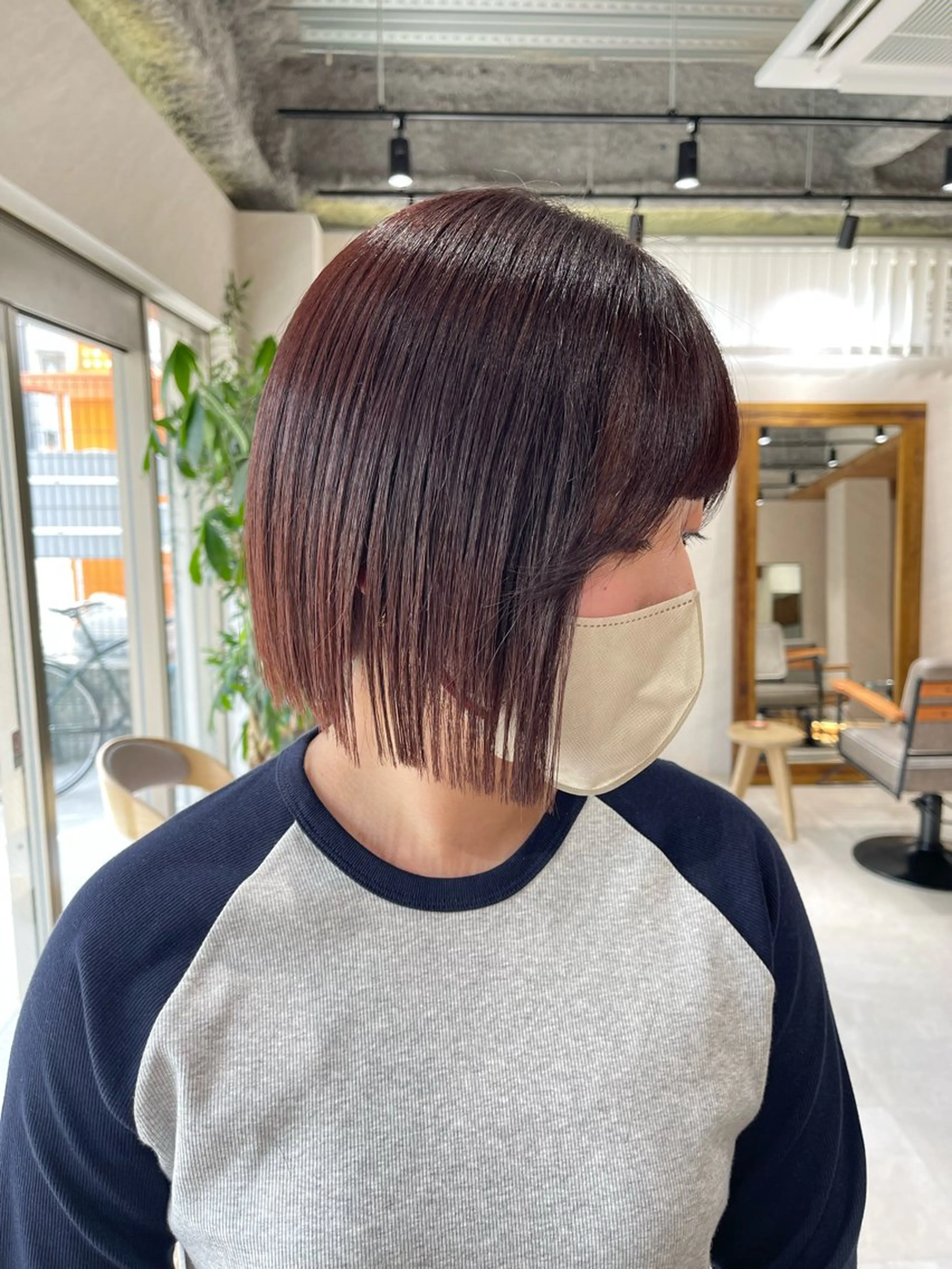 ショート カラー 切りっぱなしボブ ボブ カット ヘアカラー トリートメント 🩵ボブ/レイヤー /髪質改善🩵のヘアスタイル