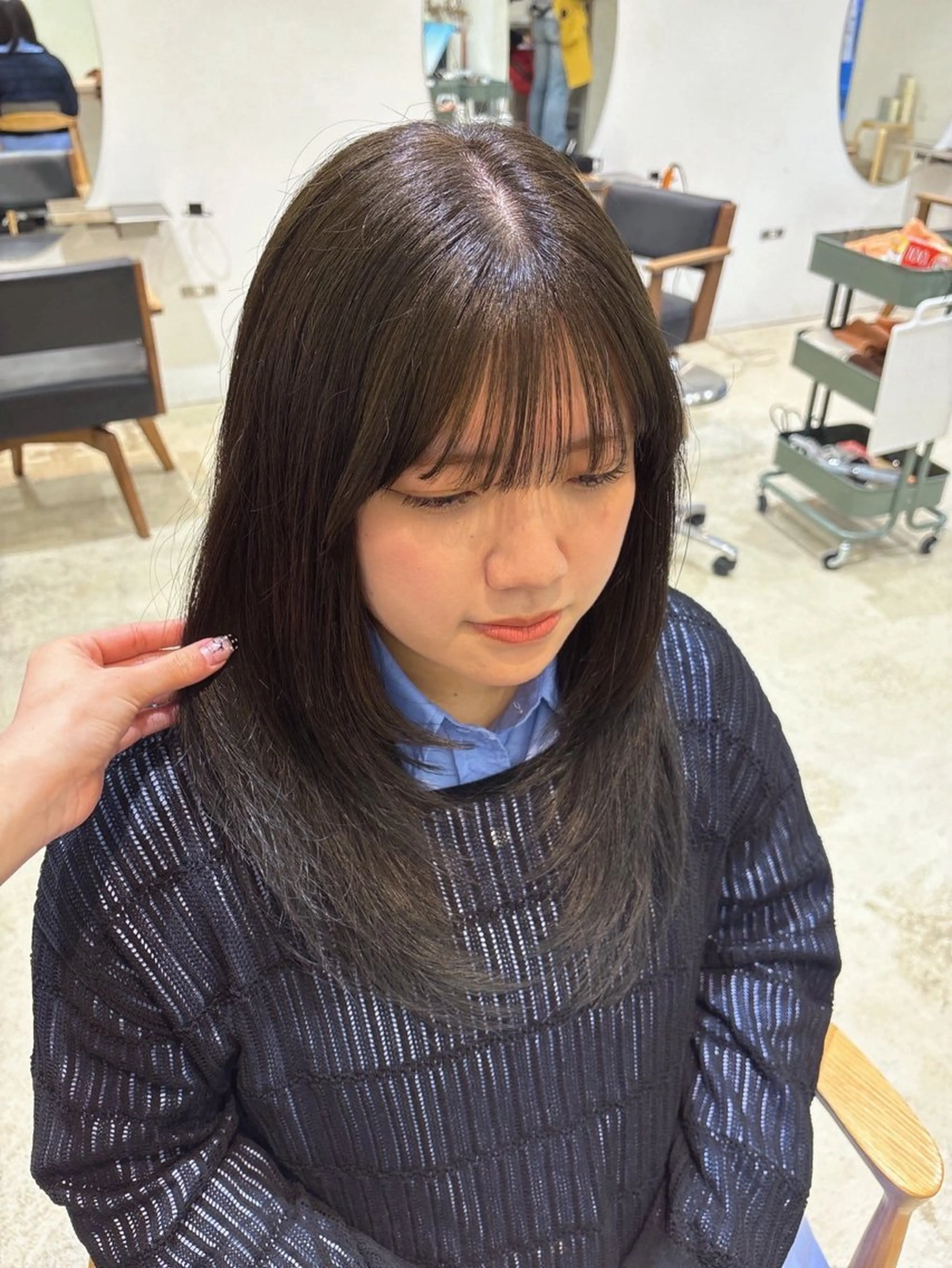 セミロング 顔まわりレイヤー 顔周りカット レイヤーカット Gigi宇都宮所属・yunica/鶴田 miyu🍀のヘアスタイル