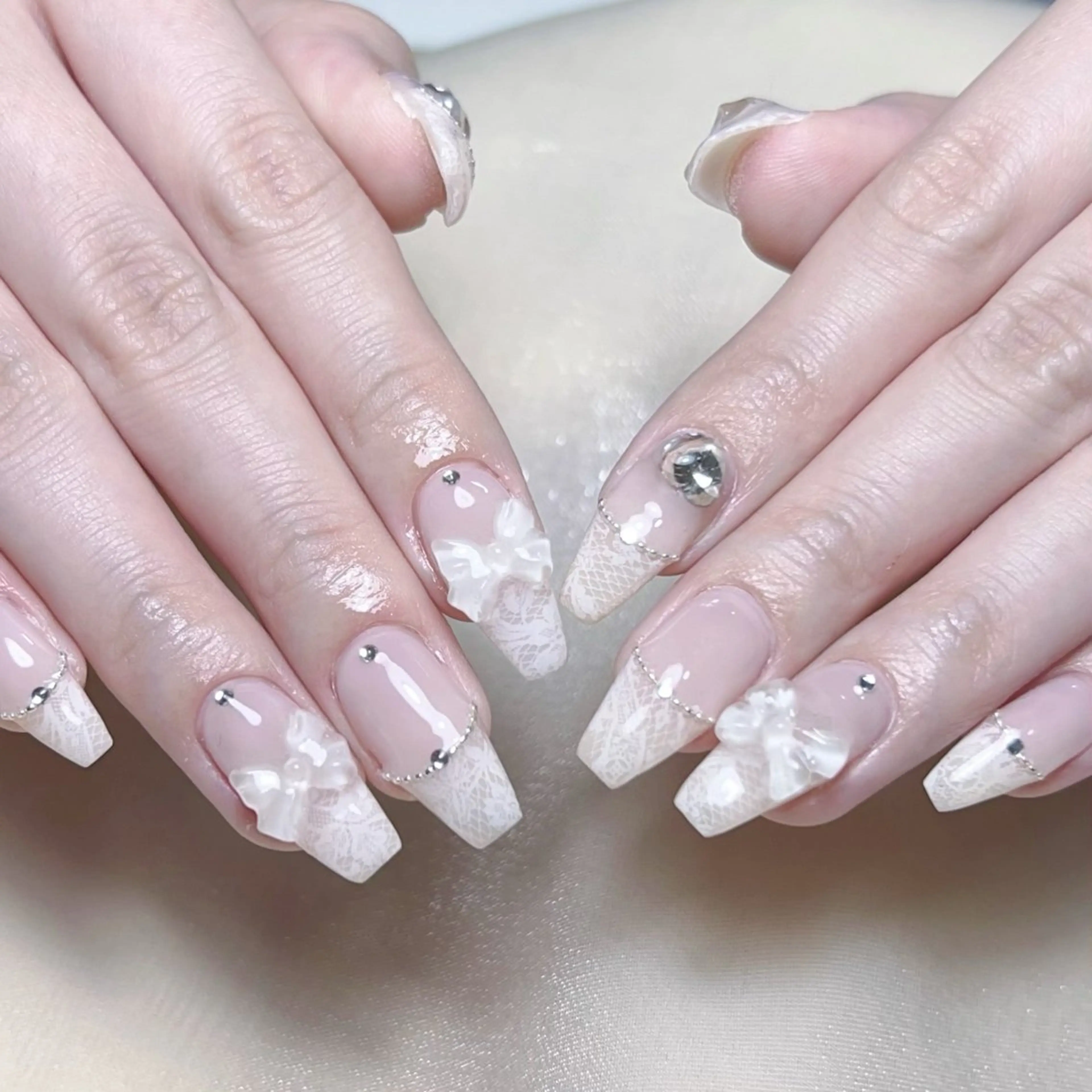 ネイル ハンドネイル NAILサロン 木にいるのネイルデザイン