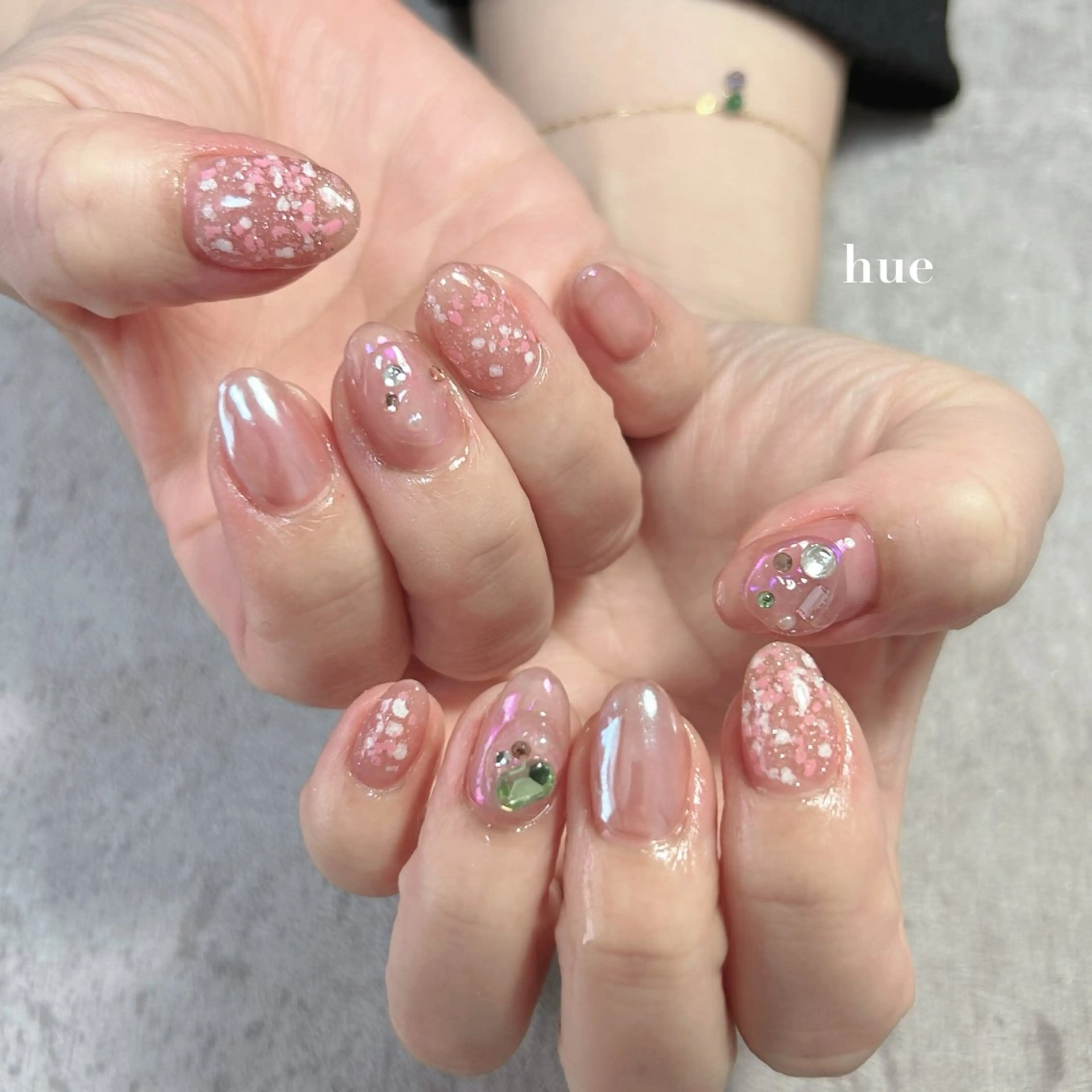 ネイル hue nailのネイルデザイン