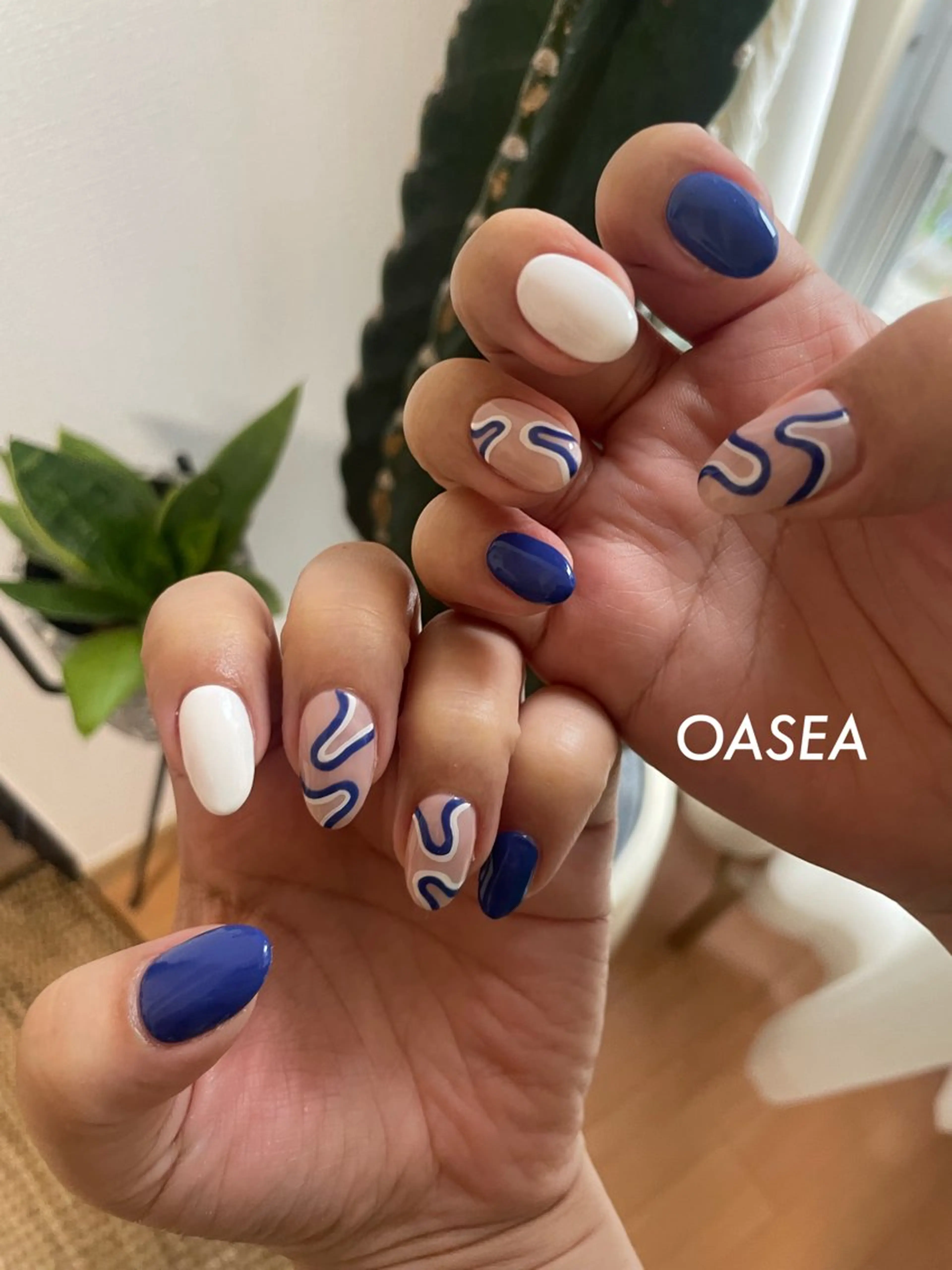 ネイル ハンドネイル 🌞💜 KAORI 🌴のネイルデザイン