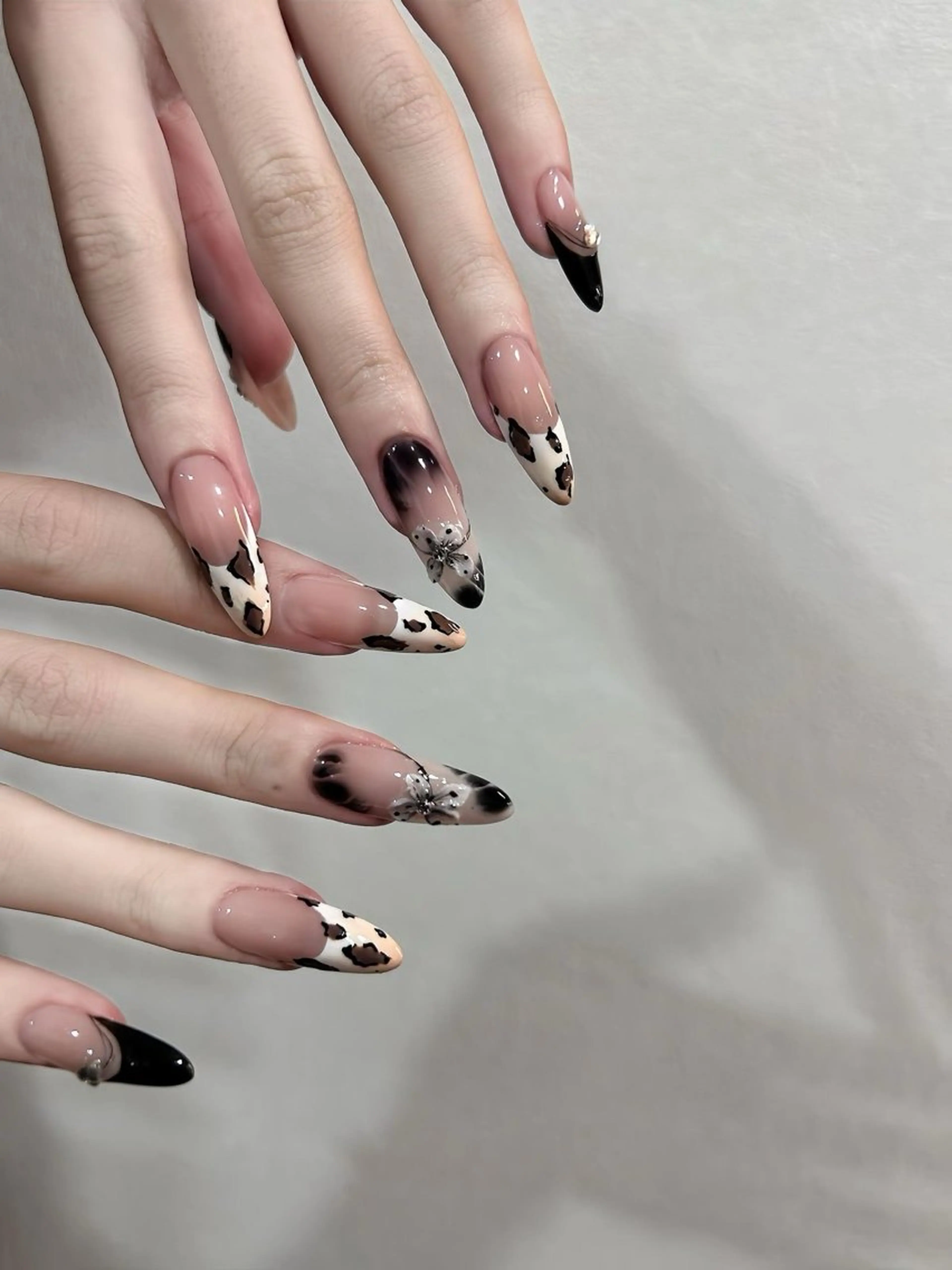 ネイル ハンドネイル ハンドケア Nova Nail Osakaのネイルデザイン
