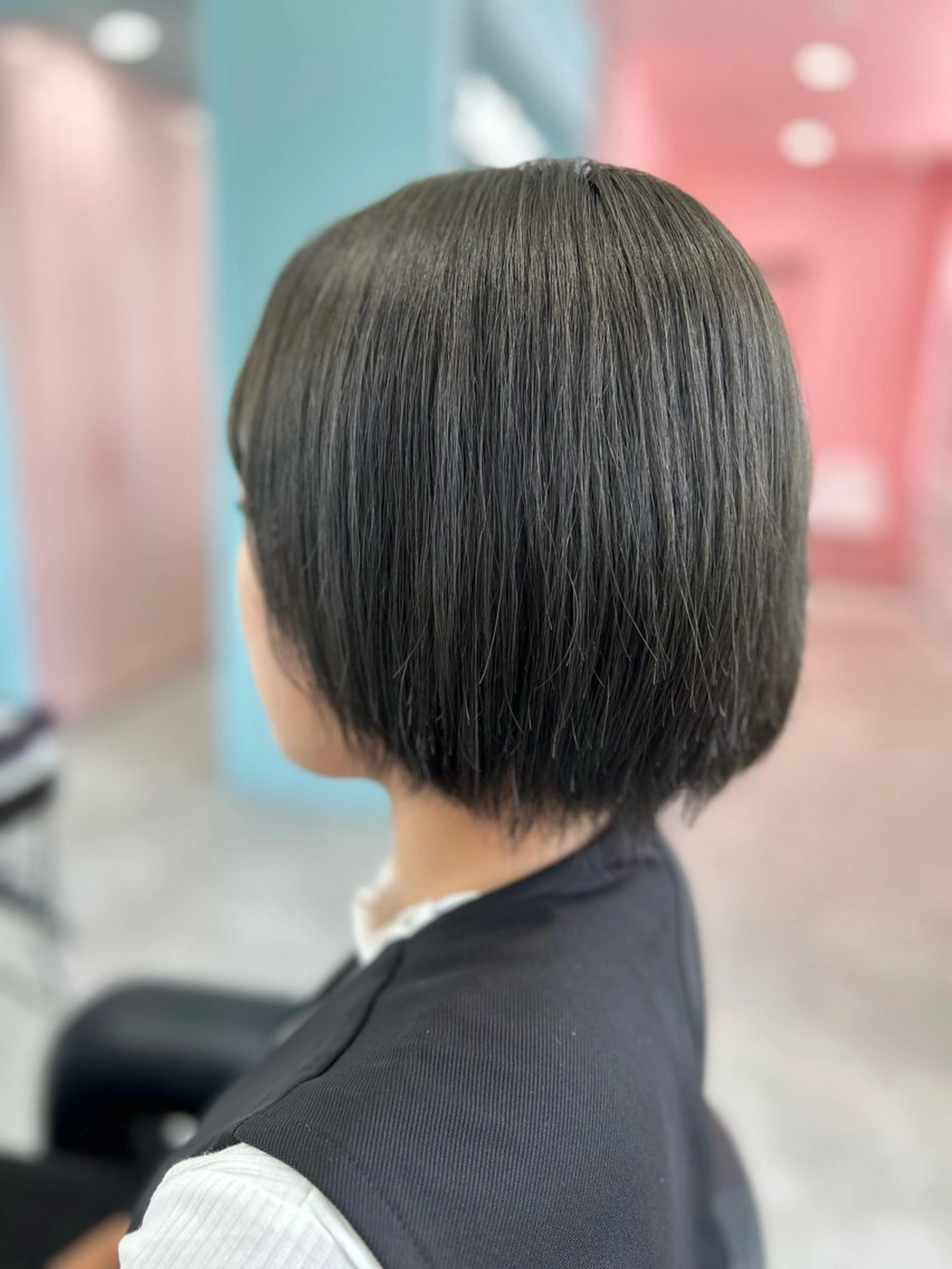 ミディアム 韓国レディヘア🤍 暗髪🤍miraiのヘアスタイル