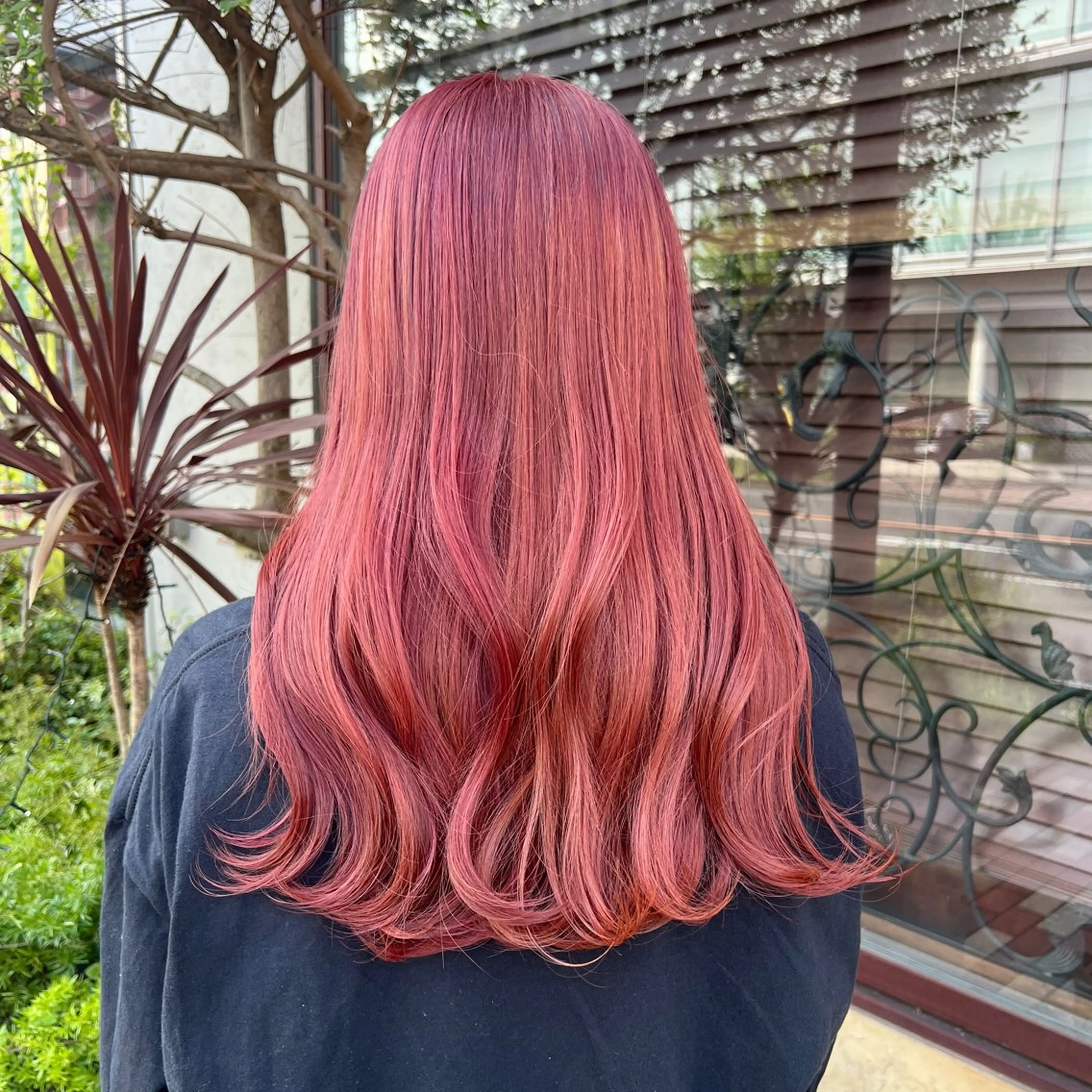 ロング 💜にしむら みく💜のヘアスタイル