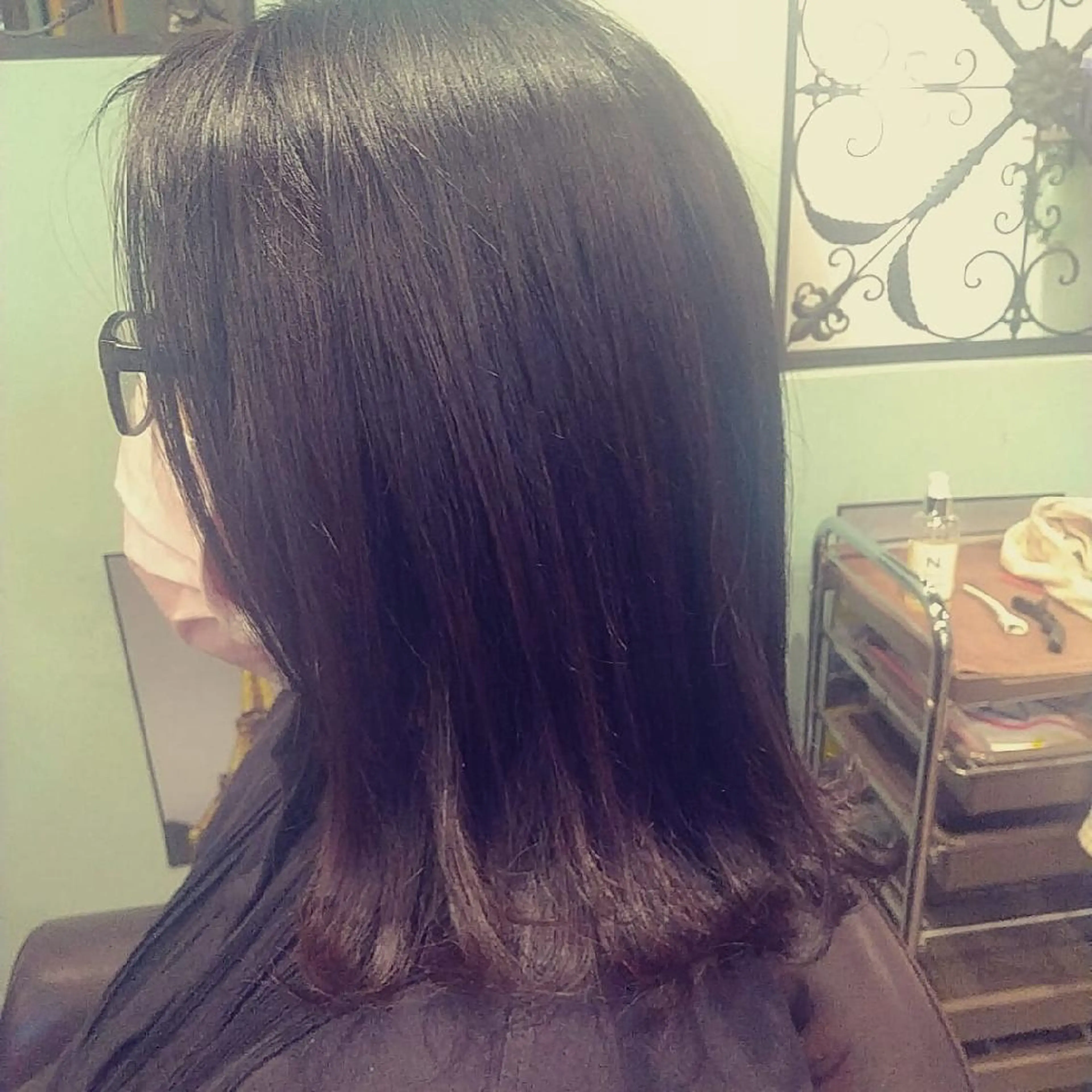 カラー バイオレットカラー リアンドゥエルメ所属・エルメ NORIEのヘアスタイル