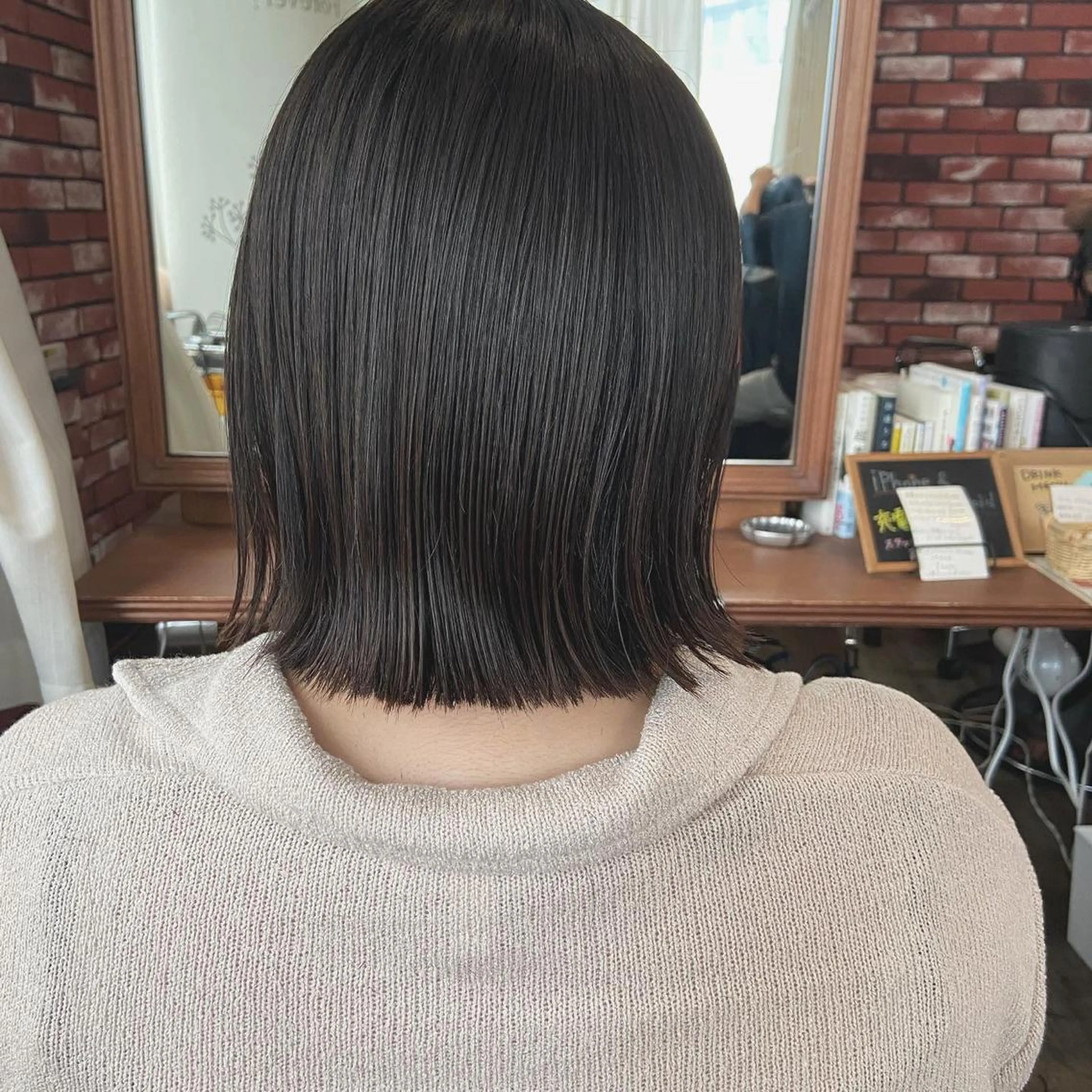 ショート ロイヤルスイート所属・眞壁 華子のヘアスタイル
