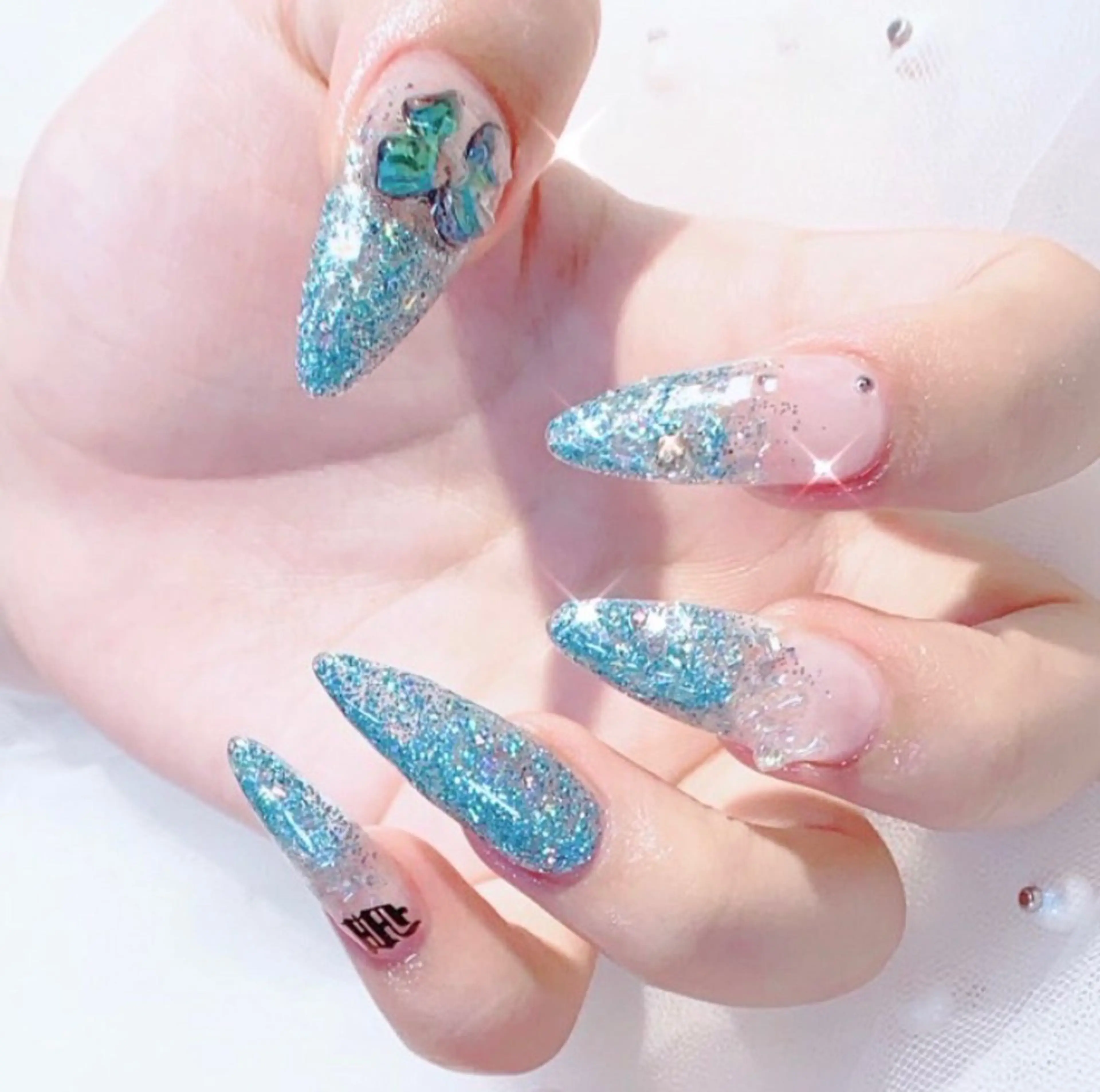 ネイル フレンチネイル ジェルネイル ガラスフレンチ 韓国ネイル マグネットネイル ハンドネイル ハンドケア 大門浜松町 ネイルのネイルデザイン