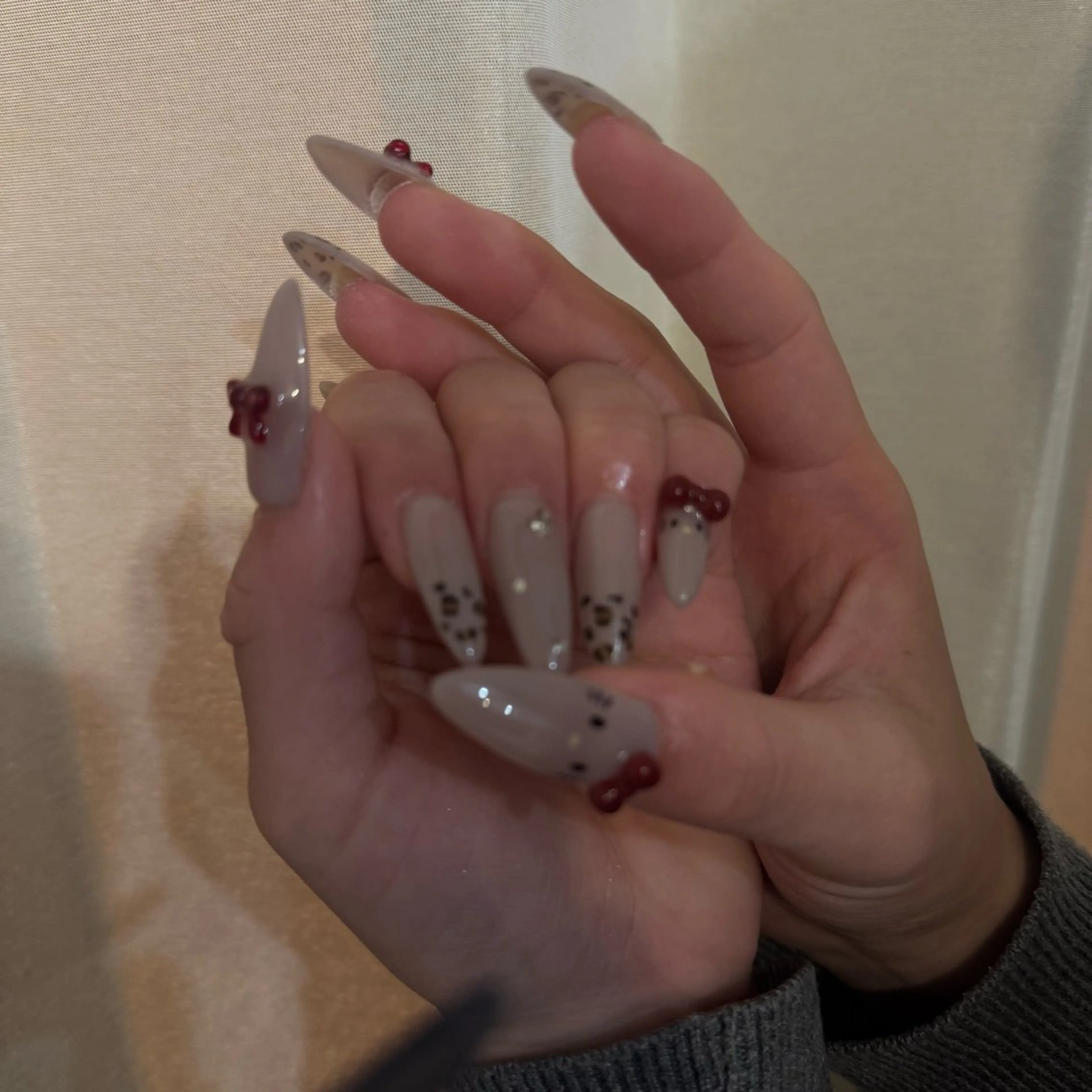 ネイル ハンドネイル 華 蓮のネイルデザイン