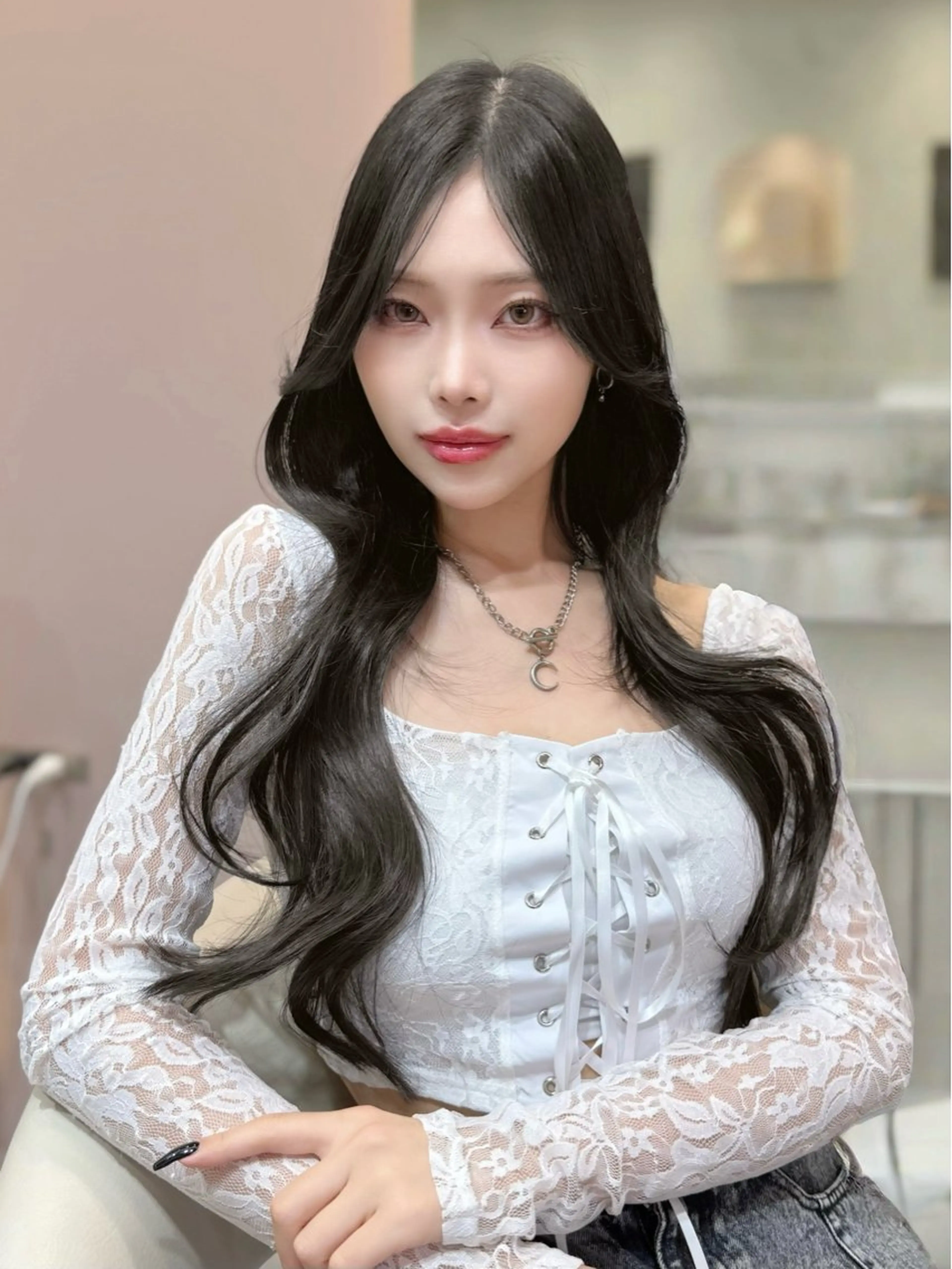 ロング カラー カット ヘアカラー トリートメント ブリーチなし髪質改善 韓国ヘア　柏崎颯刀のヘアスタイル