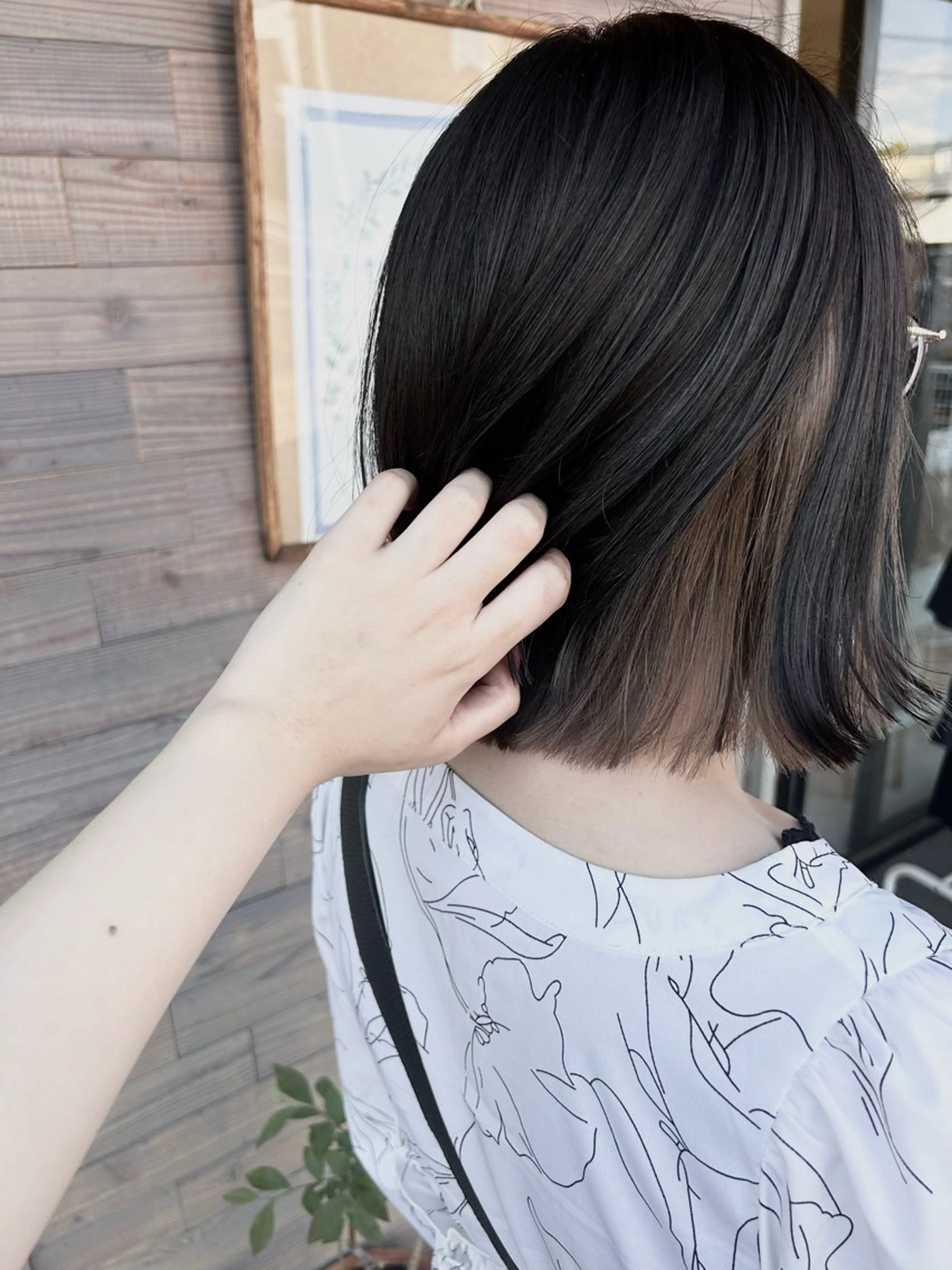 ショート ヘアカラー トリートメント 高津 千慧のヘアスタイル