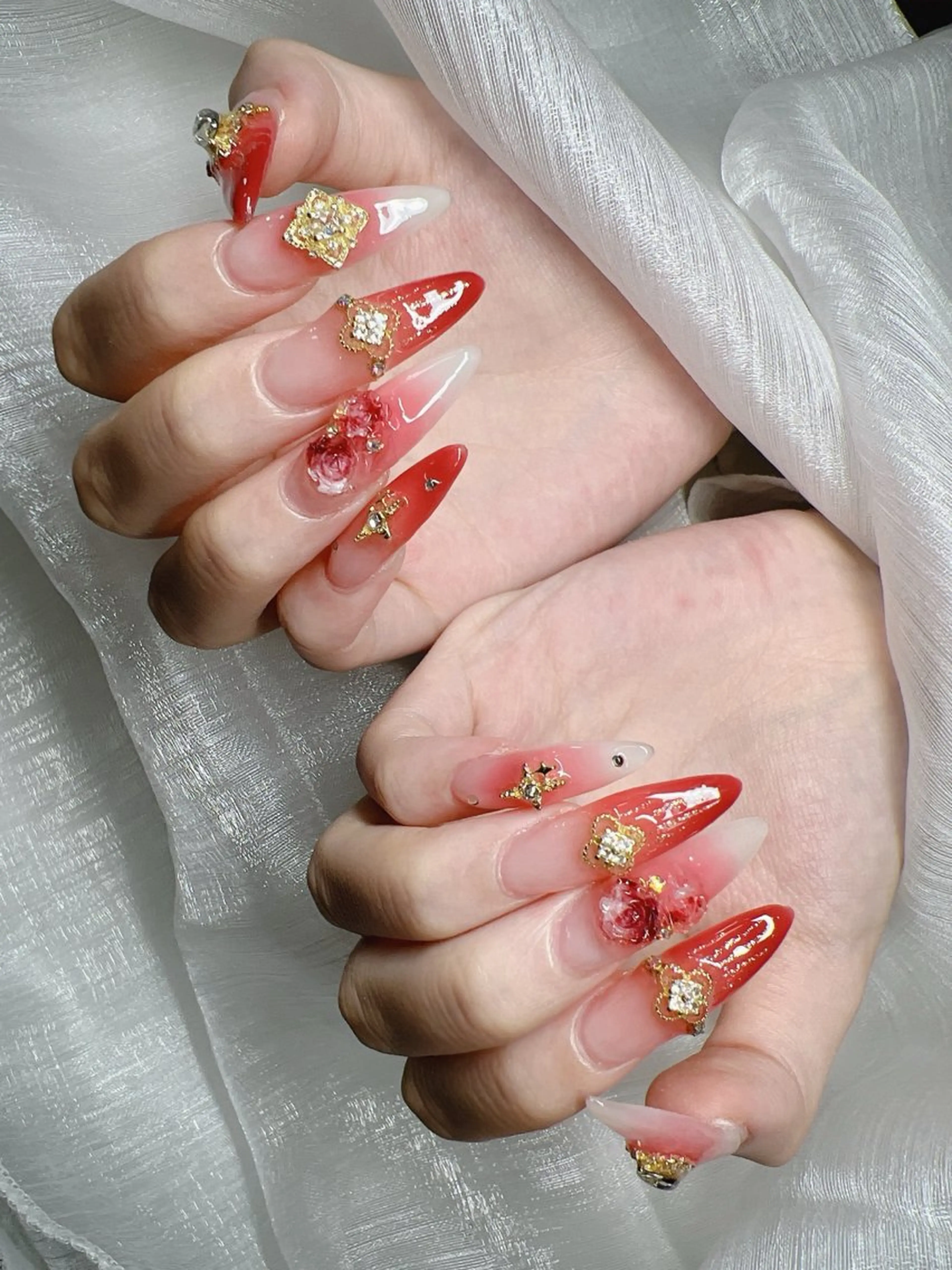 ネイル ハンドネイル Lee Nails チップ長さだし専門店のネイルデザイン