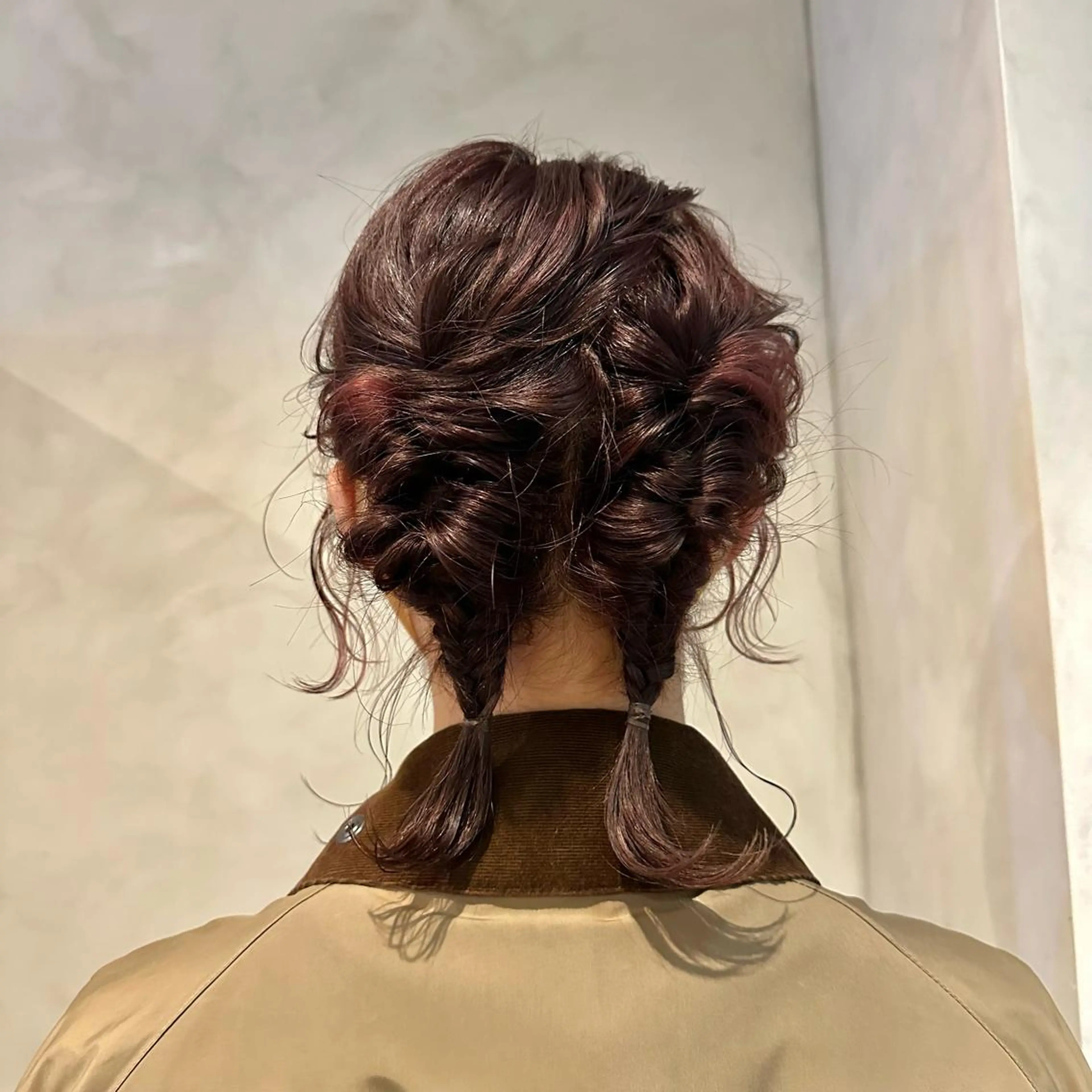 ヘアアレンジ ヘアセット Aust hair Stella新宿所属・Yuki☺︎パーマ レイヤーカットウルフのヘアスタイル