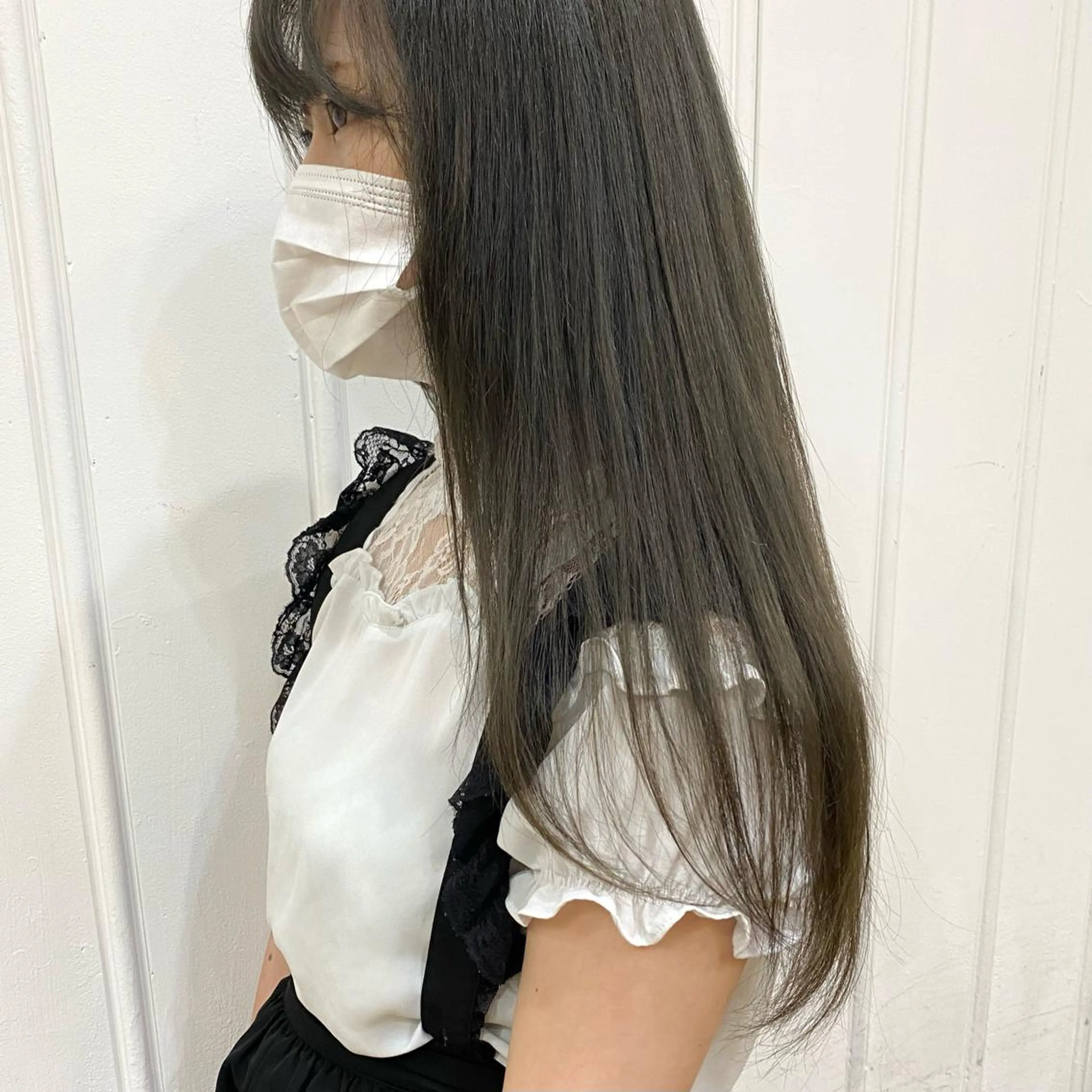 ロング カラー ブリーチ 透明感カラー グレージュ 店長　ショート& パーマ　坂本のヘアスタイル