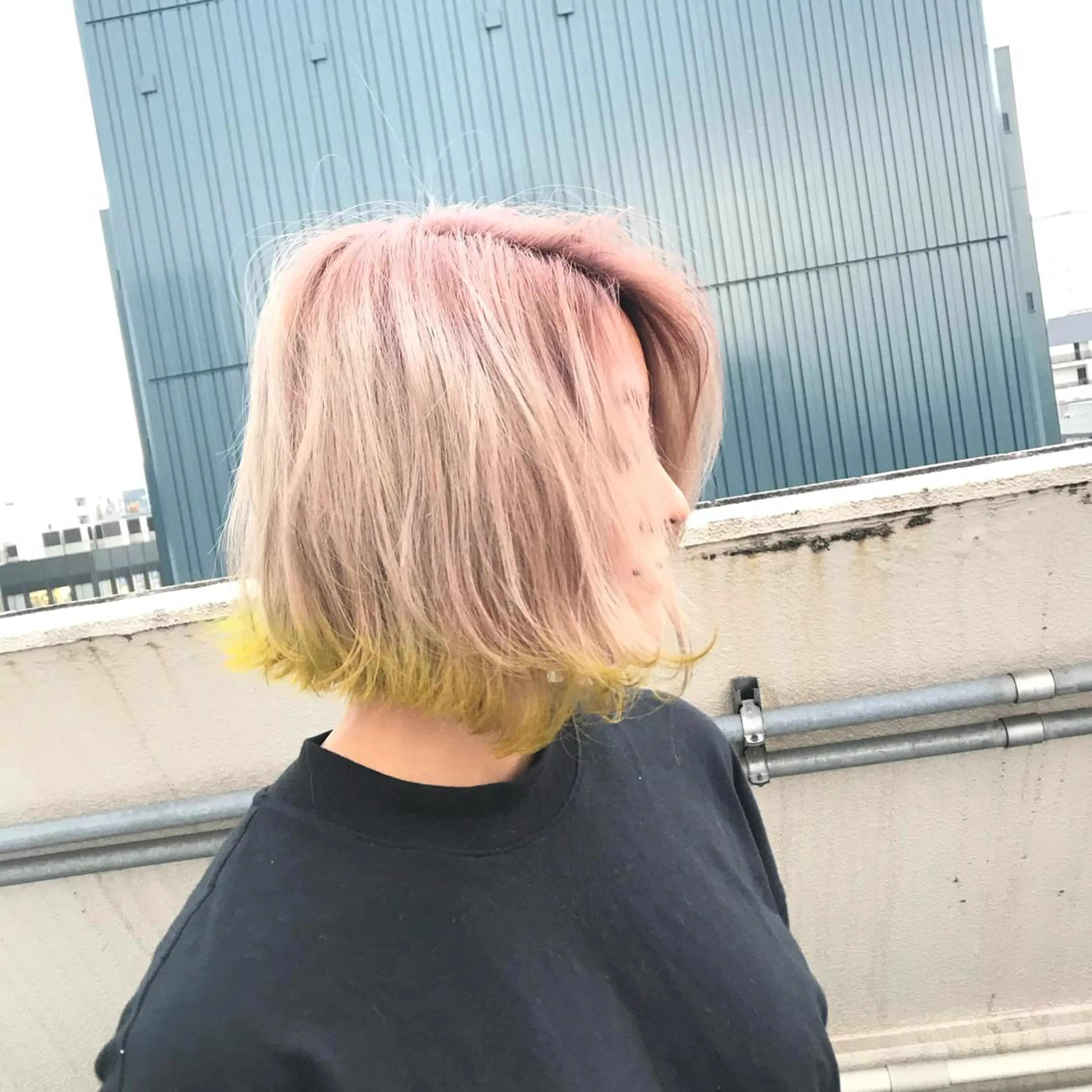 ミディアム カラー カット ヘアカラー トリートメント 具志 真理子のヘアスタイル