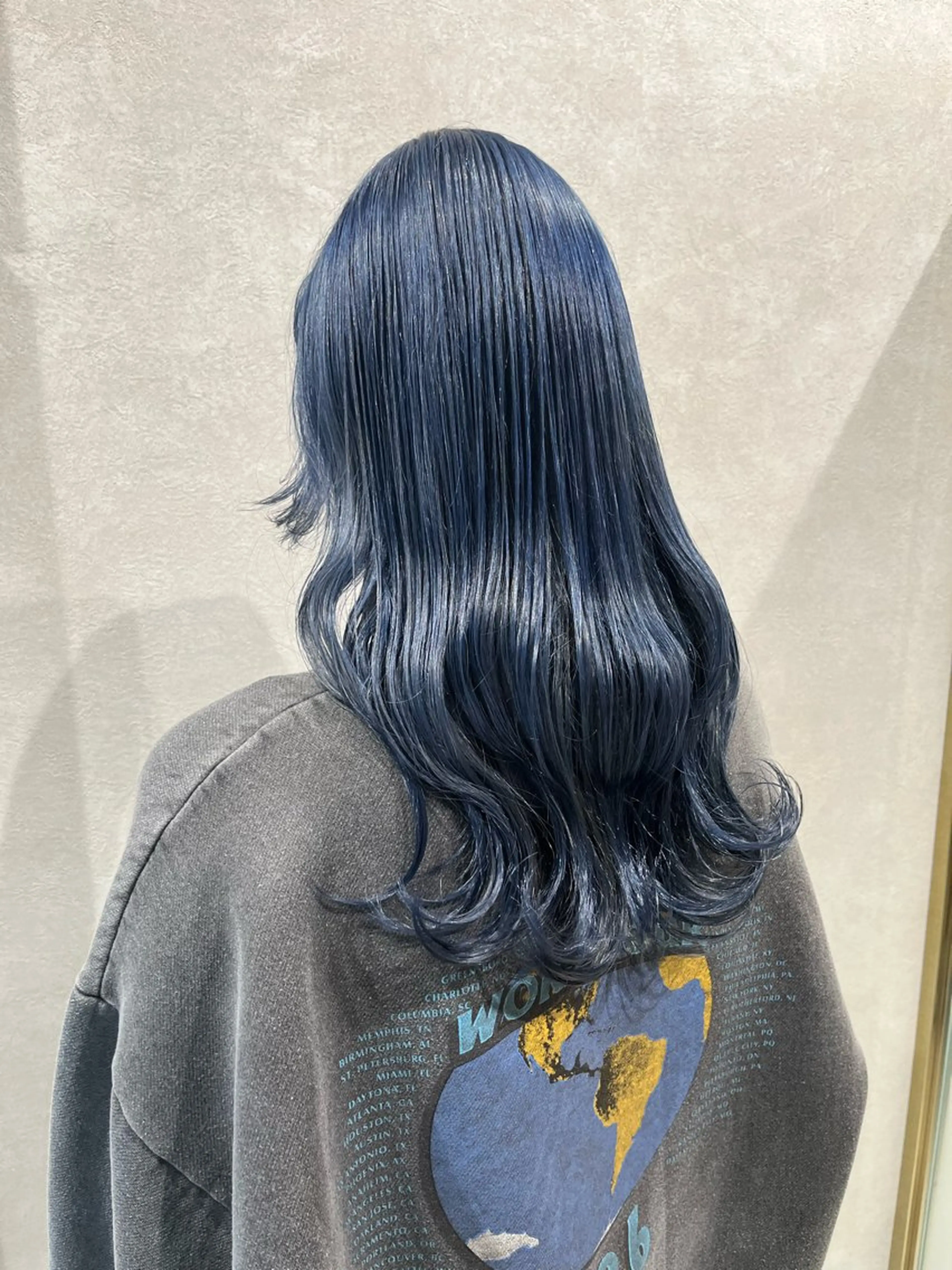 カラー ウルフ.クロスパーマ 🖤RYOKAのヘアスタイル