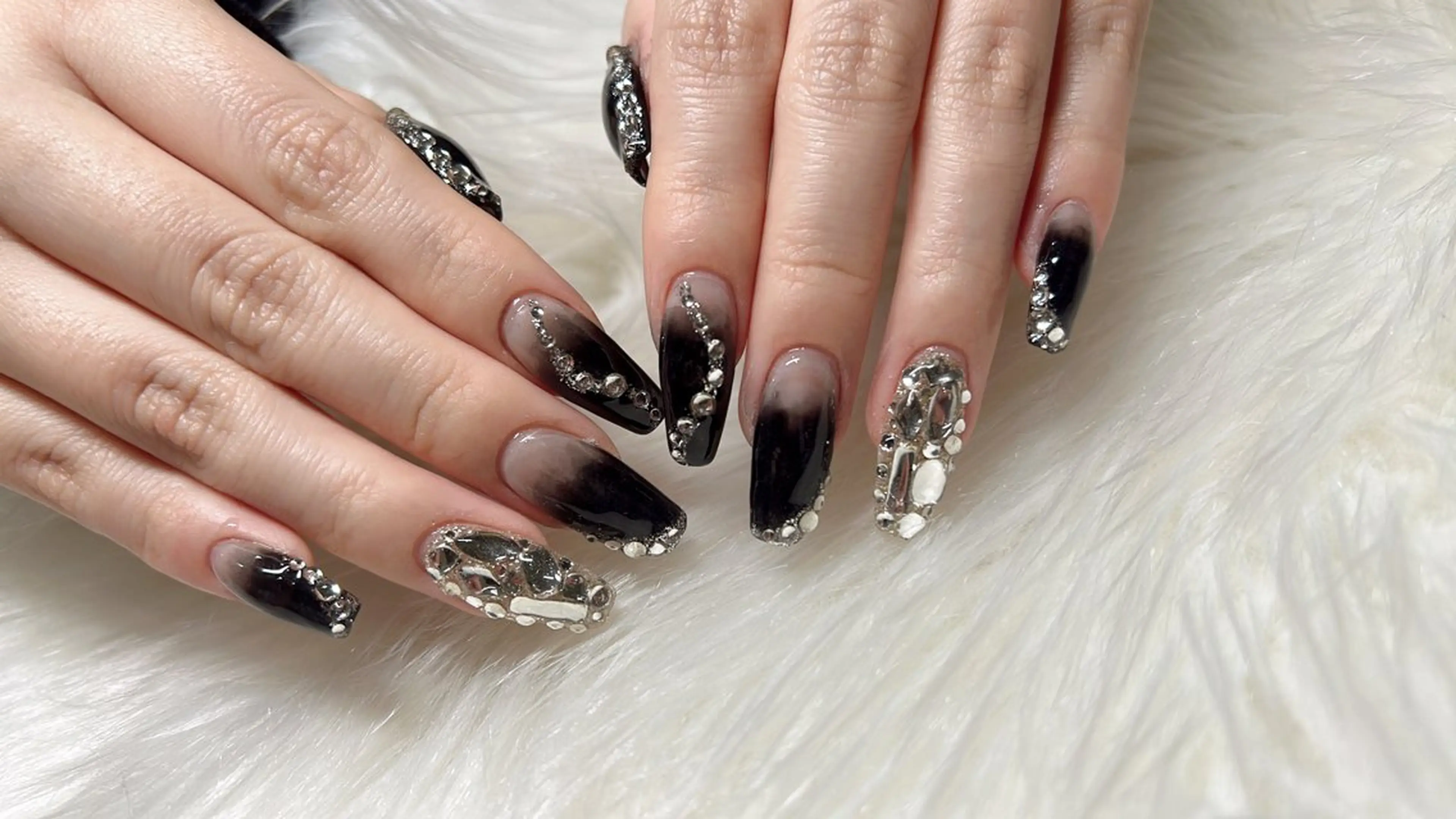 ネイル ハンドネイル 《LB》ラブリエ Nail&eyeのマツエク・マツパデザイン