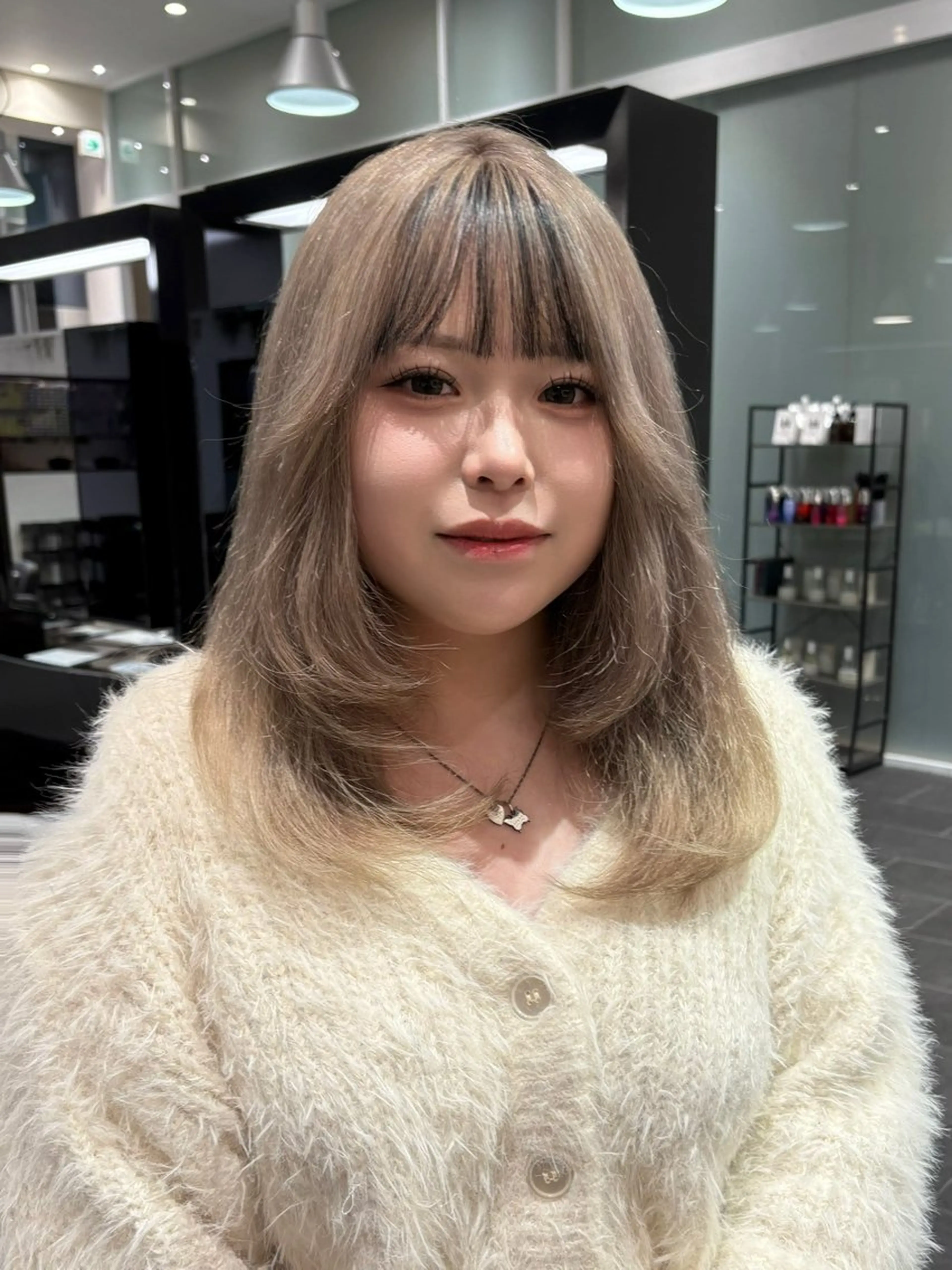 セミロング カラー 似合わせ前髪/ 小顔カット🎀そうのヘアスタイル