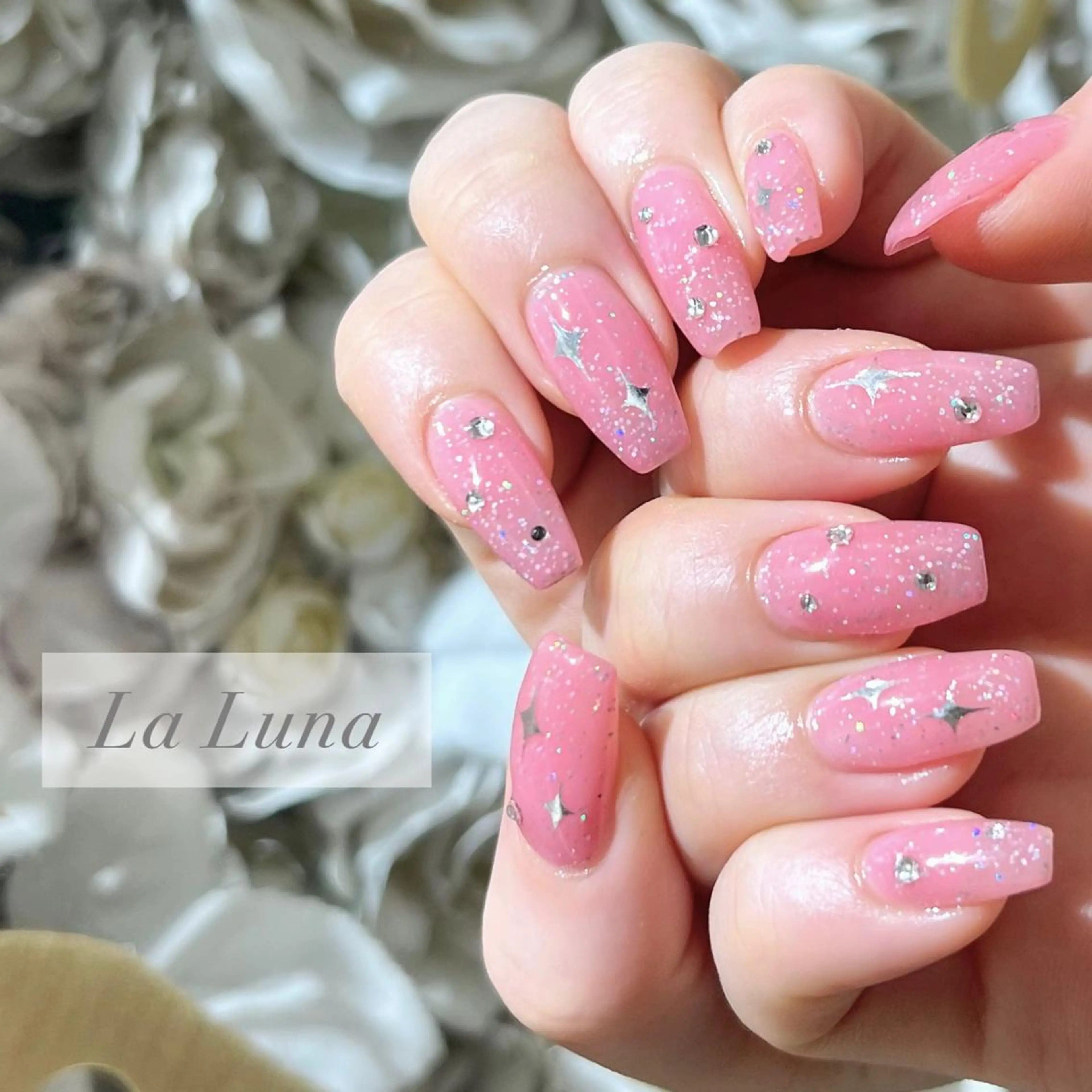 ネイル ハンドネイル ＬａＬｕｎａ🌙 natsukiのネイルデザイン