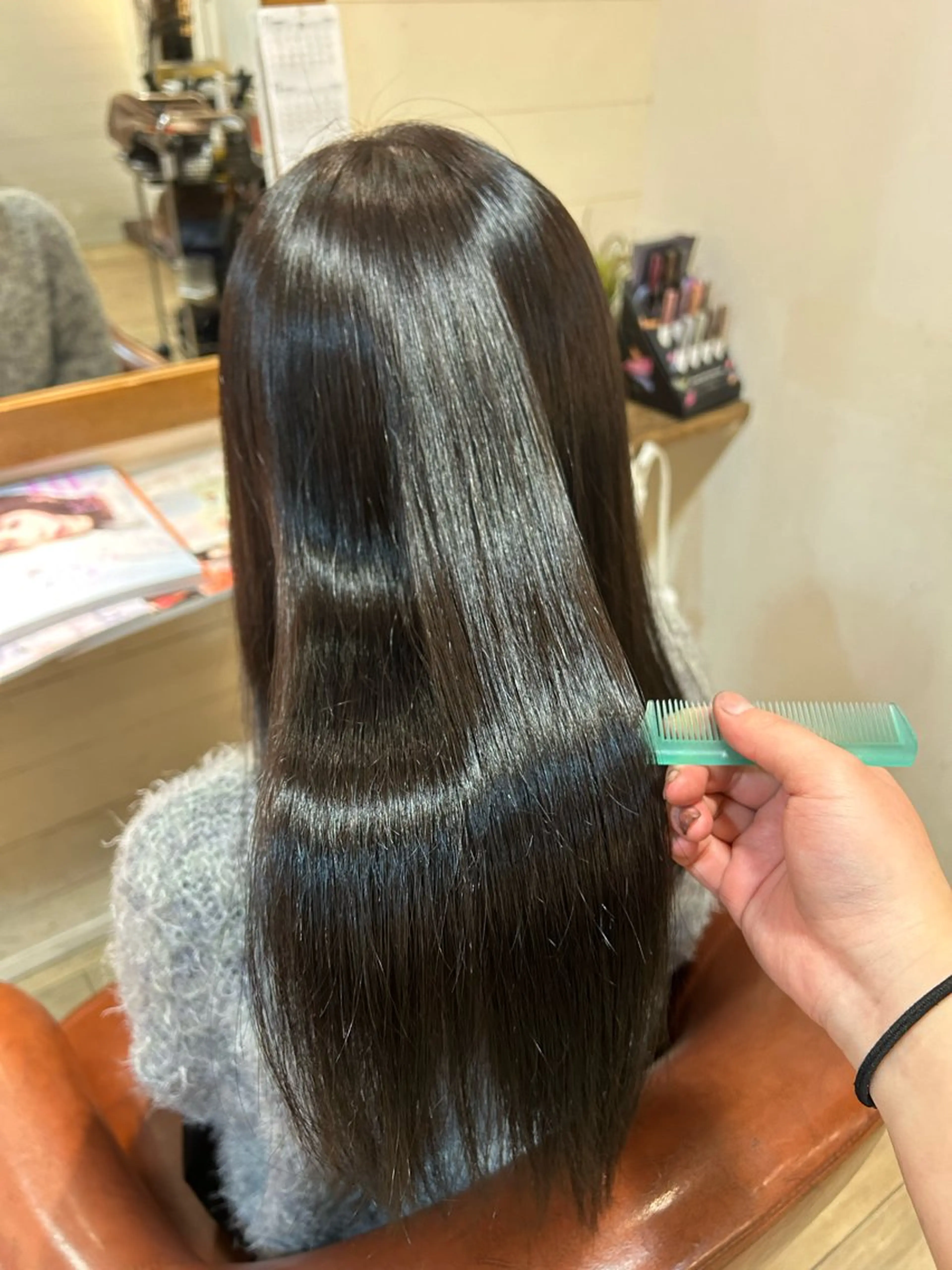 ロング 松永 直子のヘアスタイル