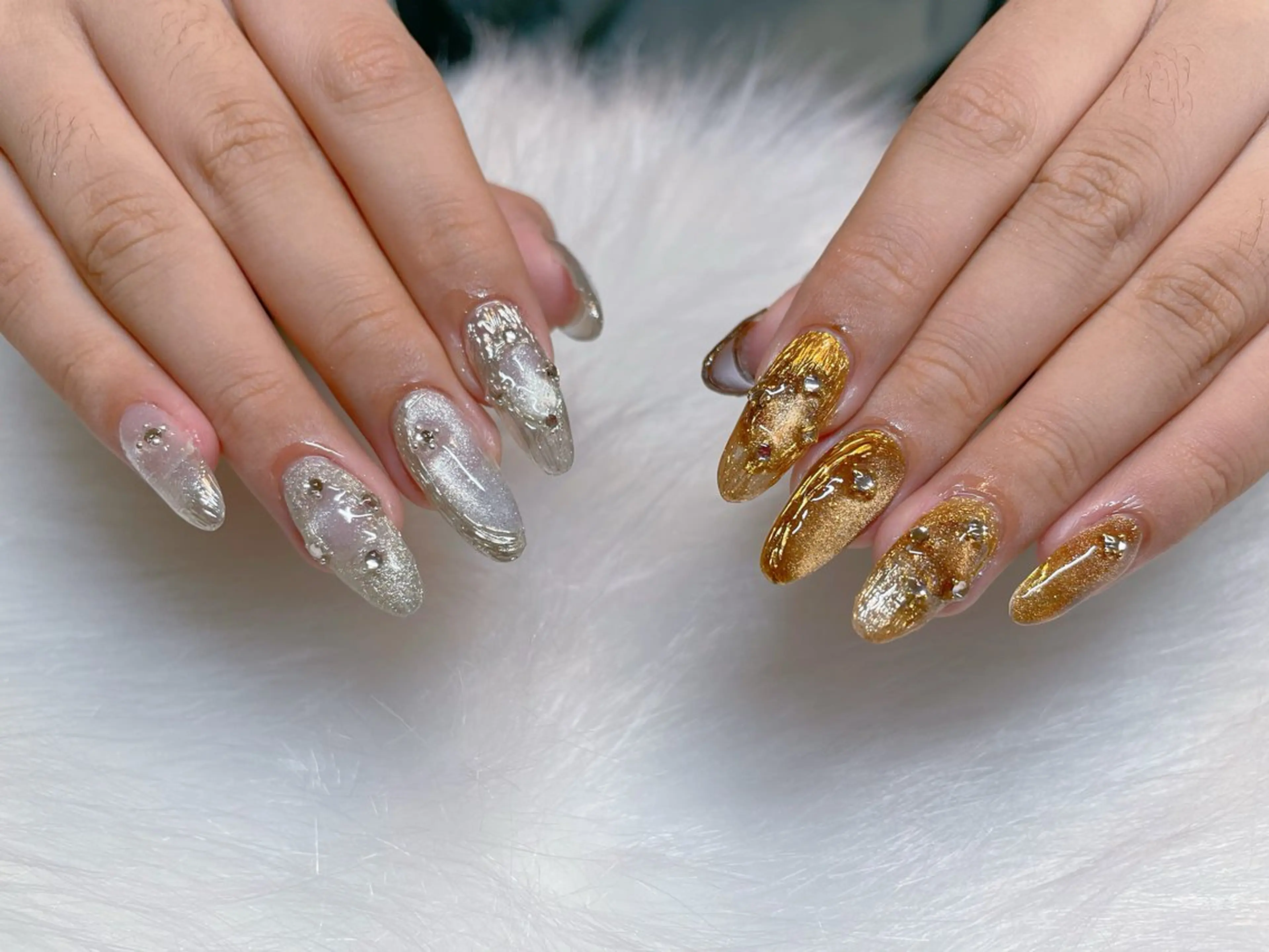 ネイル マグネットネイル ミラーネイル ニュアンスネイル ハンドネイル エン Nail salonのネイルデザイン