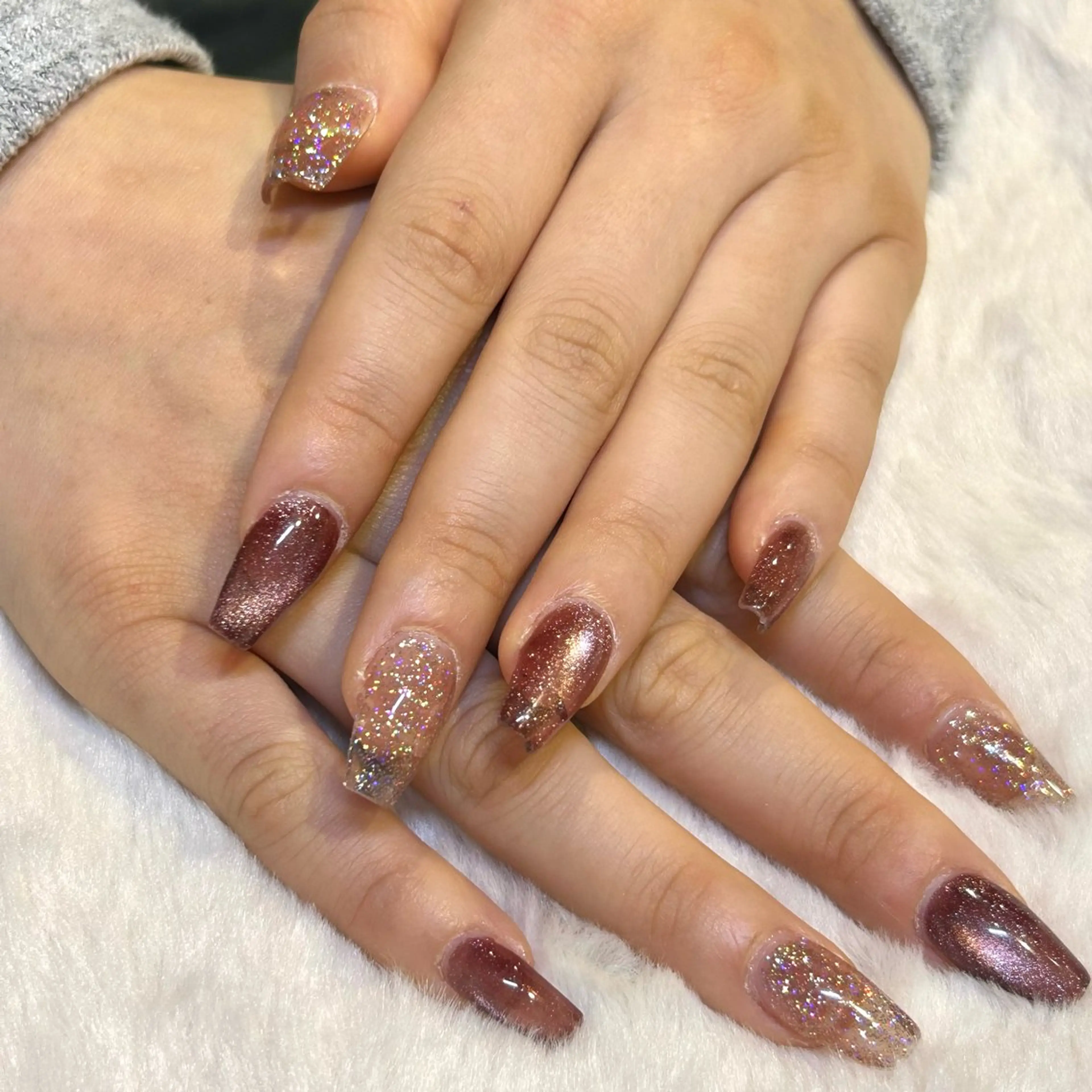 ネイル 長さ出し フラッシュネイル ジェルネイル マグネットネイル ワンカラーネイル ハンドネイル RIN 🍀のネイルデザイン