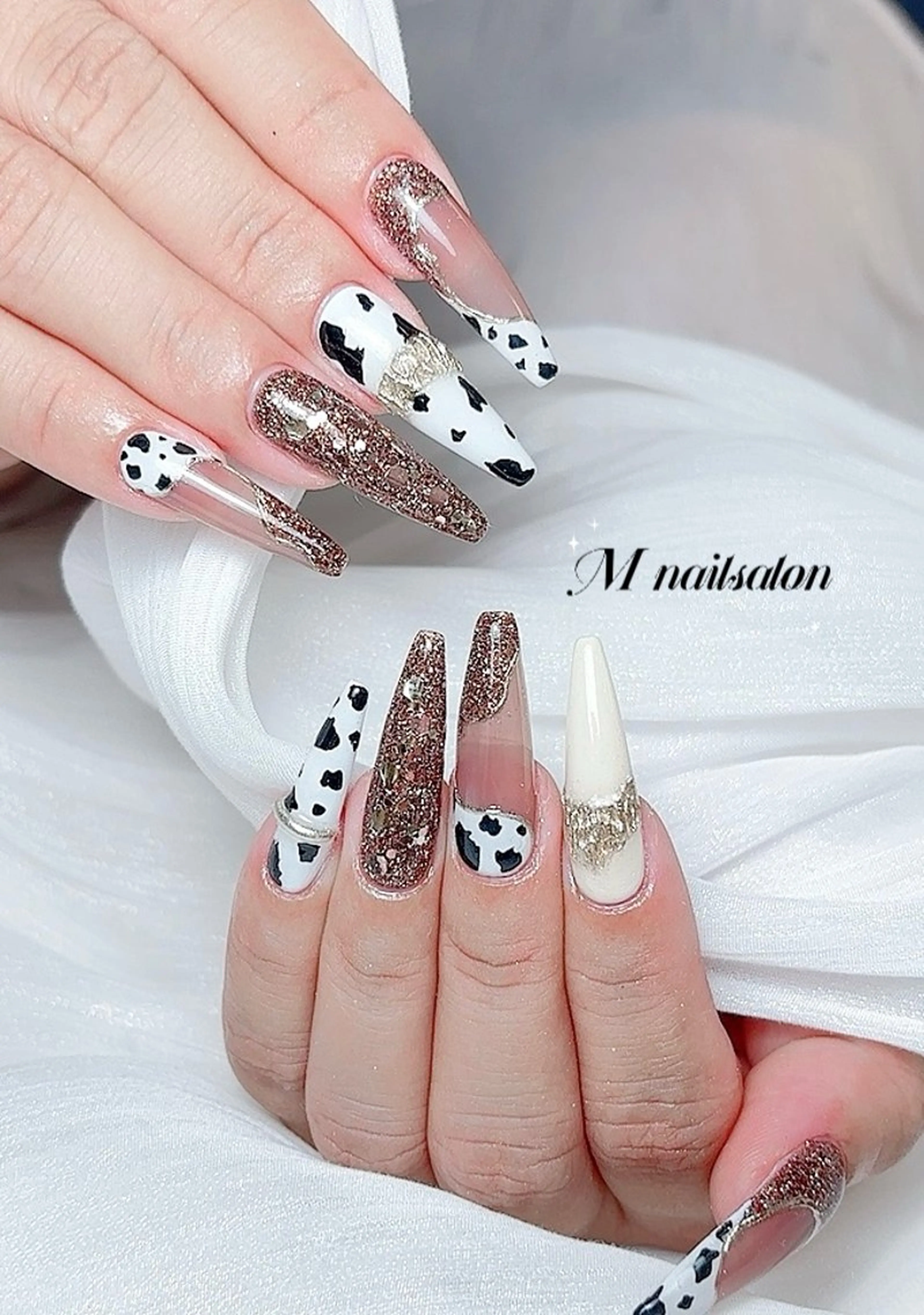 ネイル M🌷nail 長さだし専門店のネイルデザイン