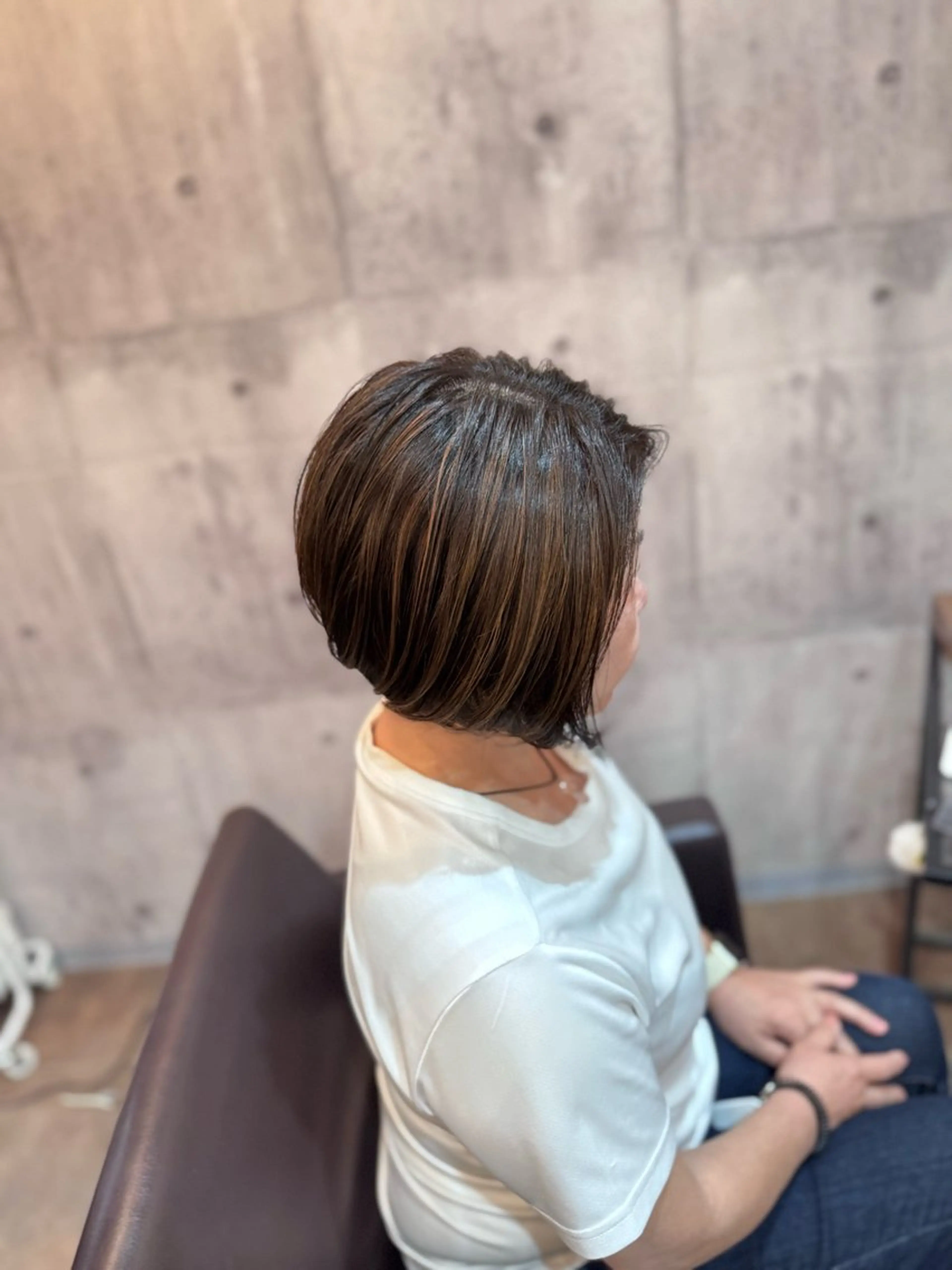 ショート ハイライト えりな・安心 ・丁寧な美容師🌱のヘアスタイル