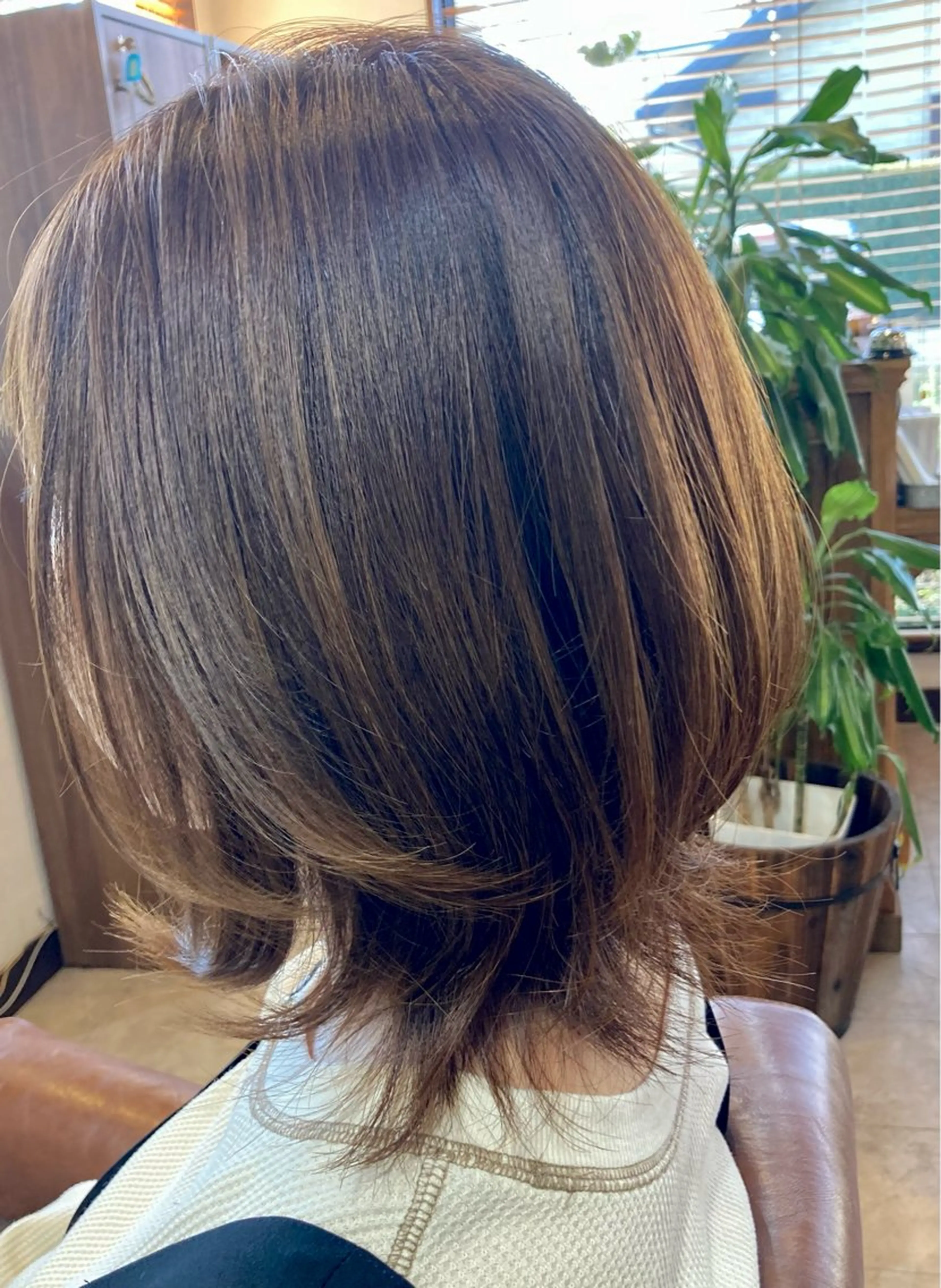 ミディアム カラー カット ヘアカラー トリートメント fossette okadaのマツエク・マツパデザイン