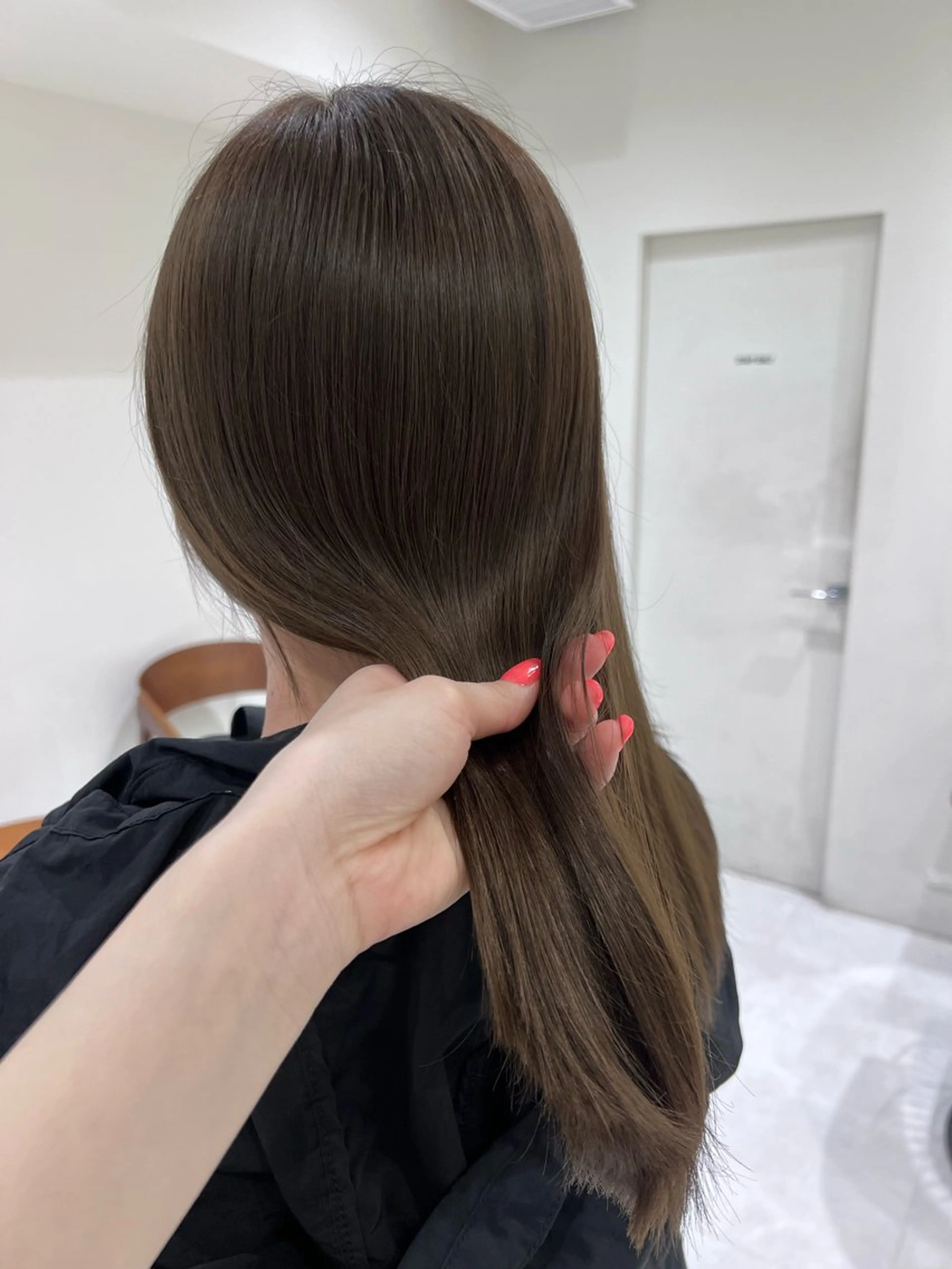 ショート カラー ベージュカラー ブリーチ 透明感カラー ブリーチなしカラー ボブ 透明感ベージュ/ボブ /表参道 yunaのヘアスタイル