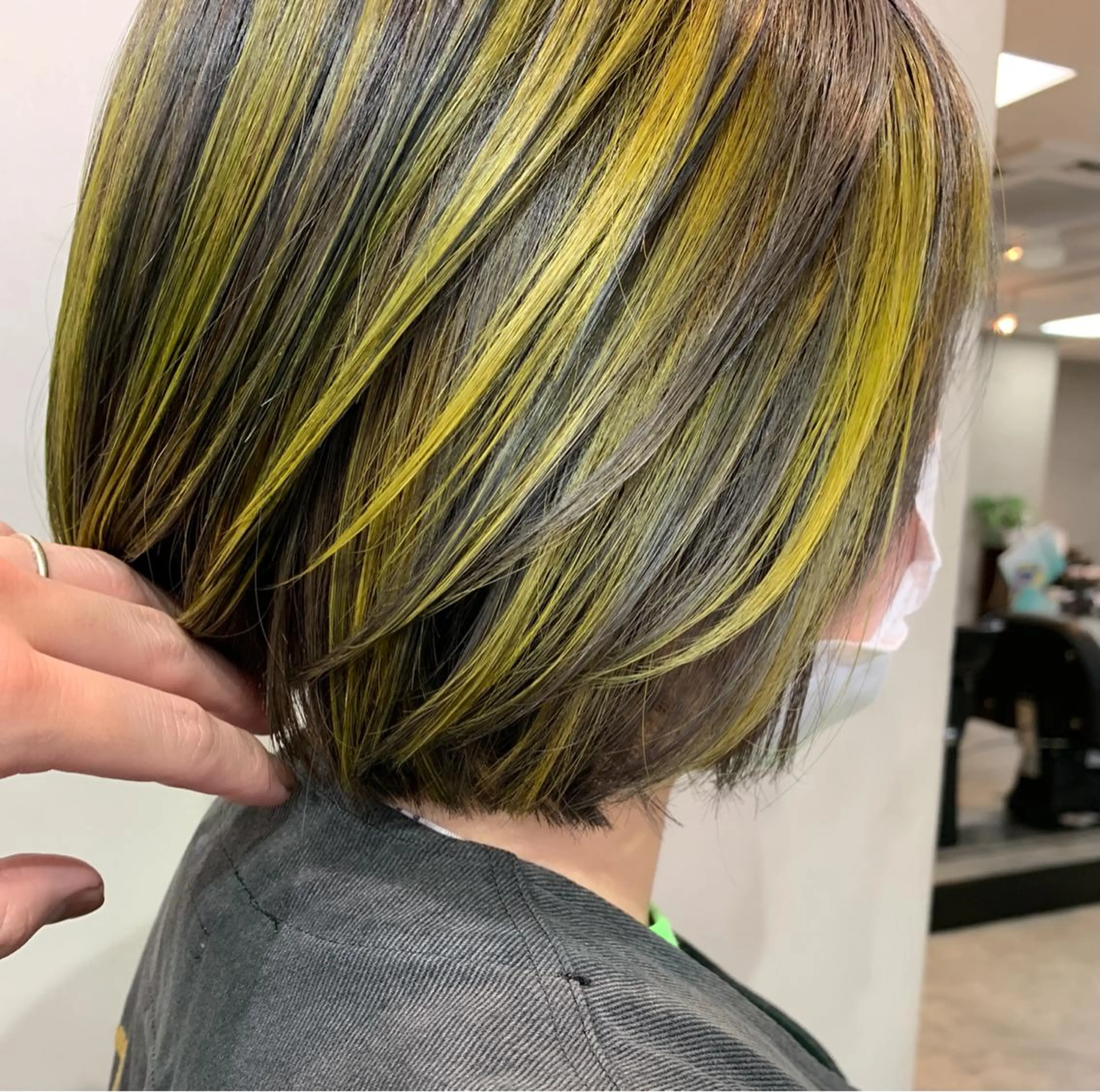 ショート カラー ハイライトカラー イエローカラー ハイライト 透明感カラーが 得意です！NAOKIのヘアスタイル