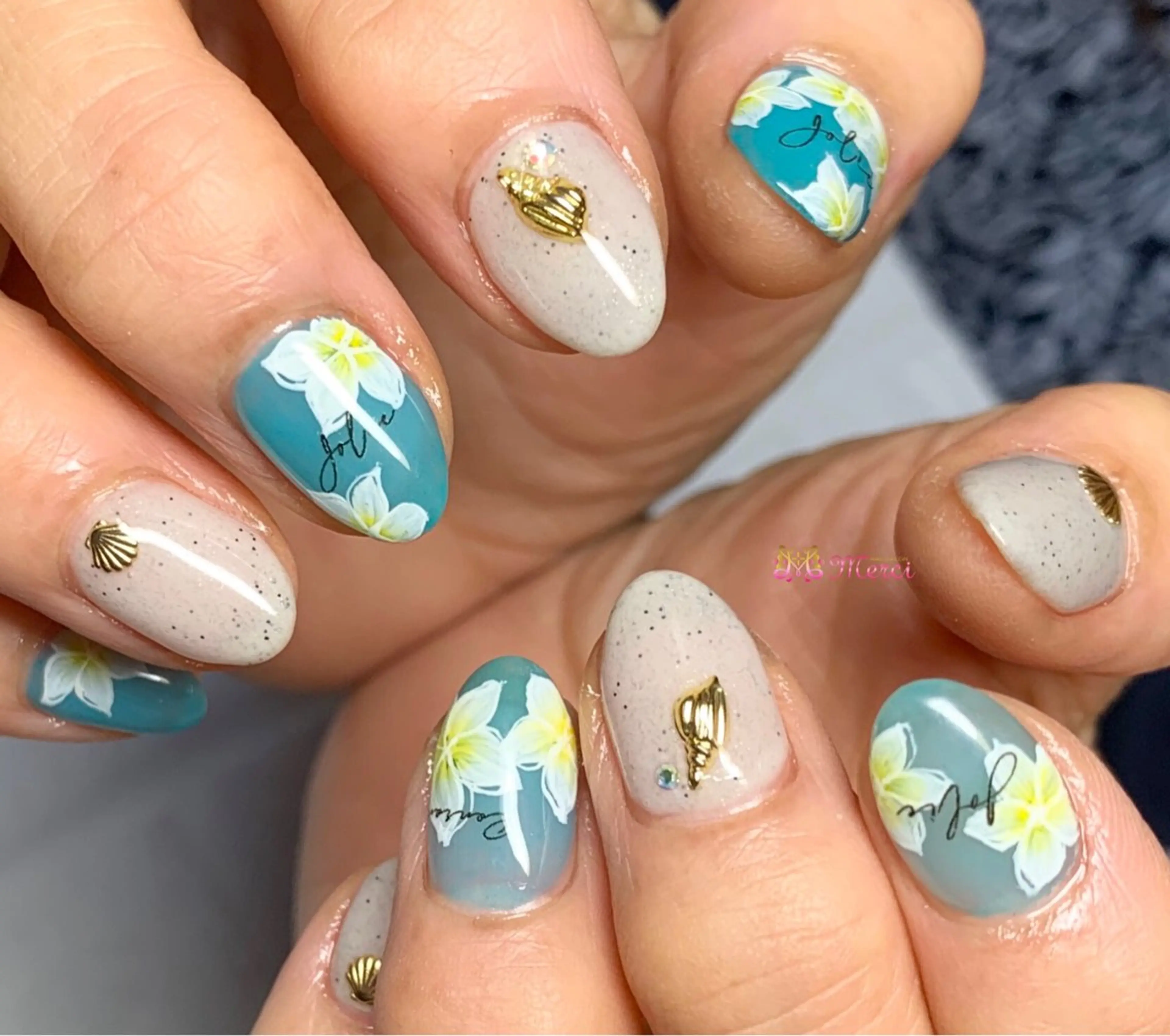 ネイル NAILSALON　 Merciのネイルデザイン