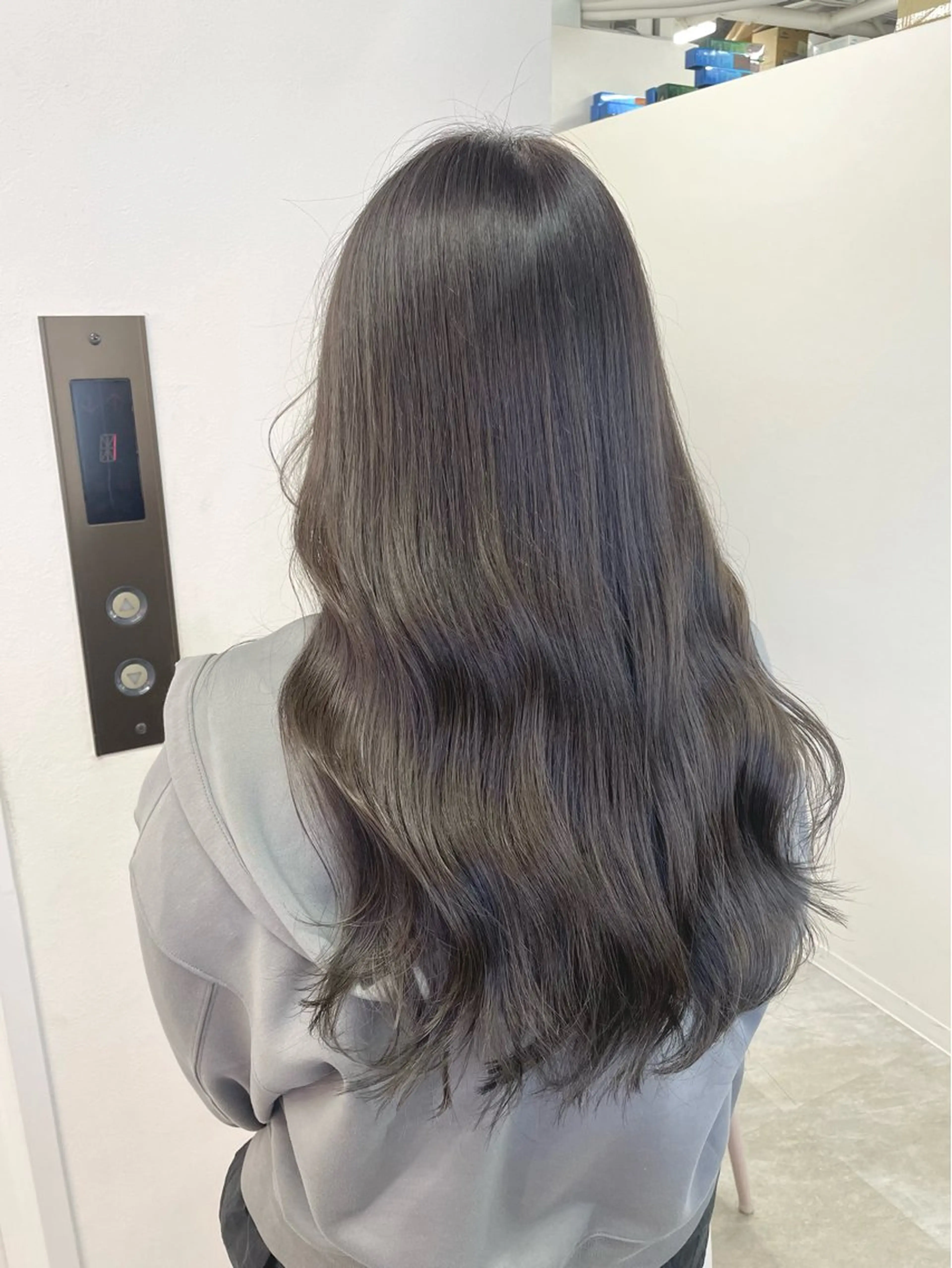 ロング カラー ヘアカラー トリートメント 🔵潤艶暗髪 梅田・増田🔵のヘアスタイル