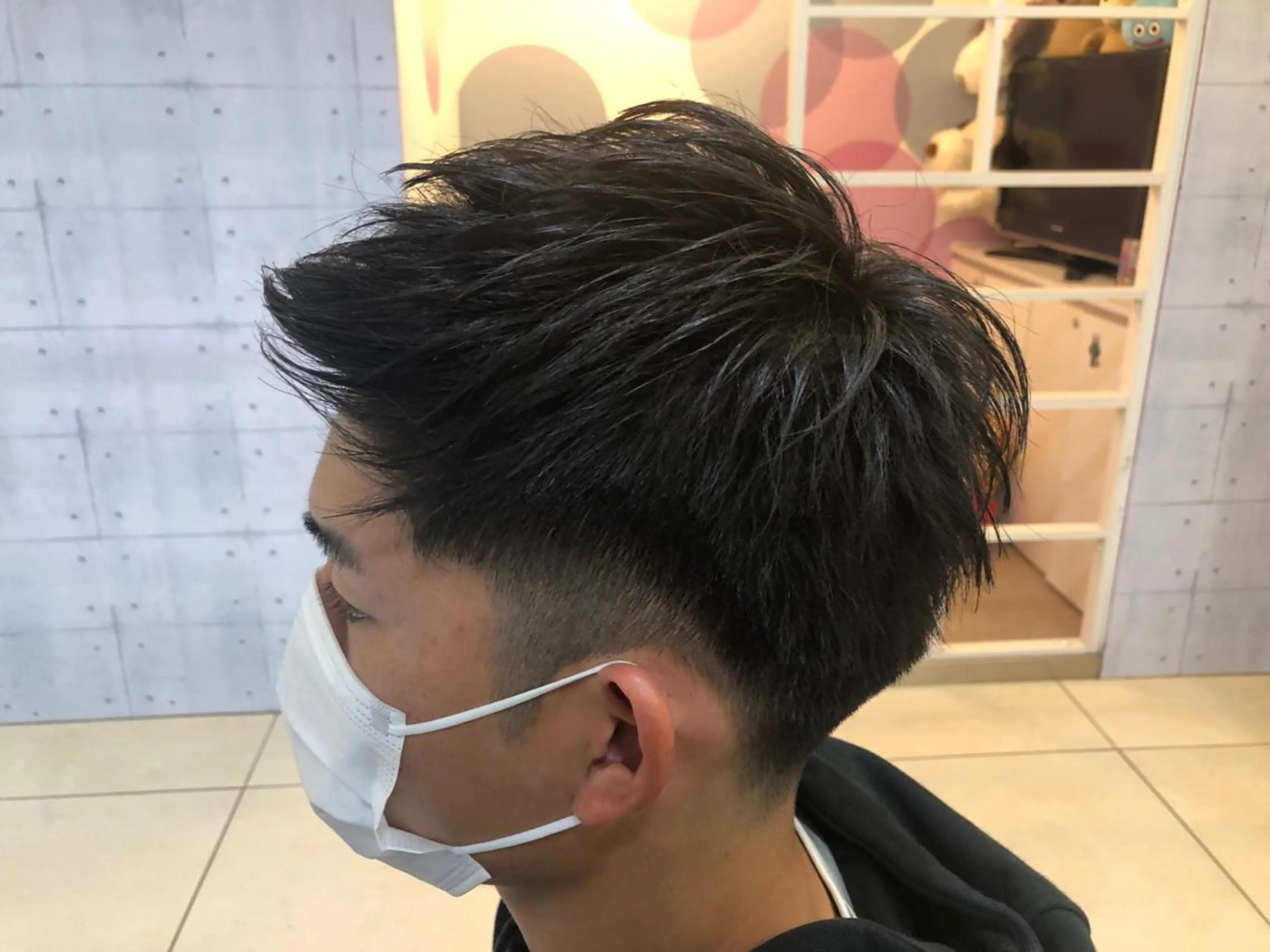ショート メンズ フェードカット 毛流れヘアの達人 店長　須田龍世のヘアスタイル